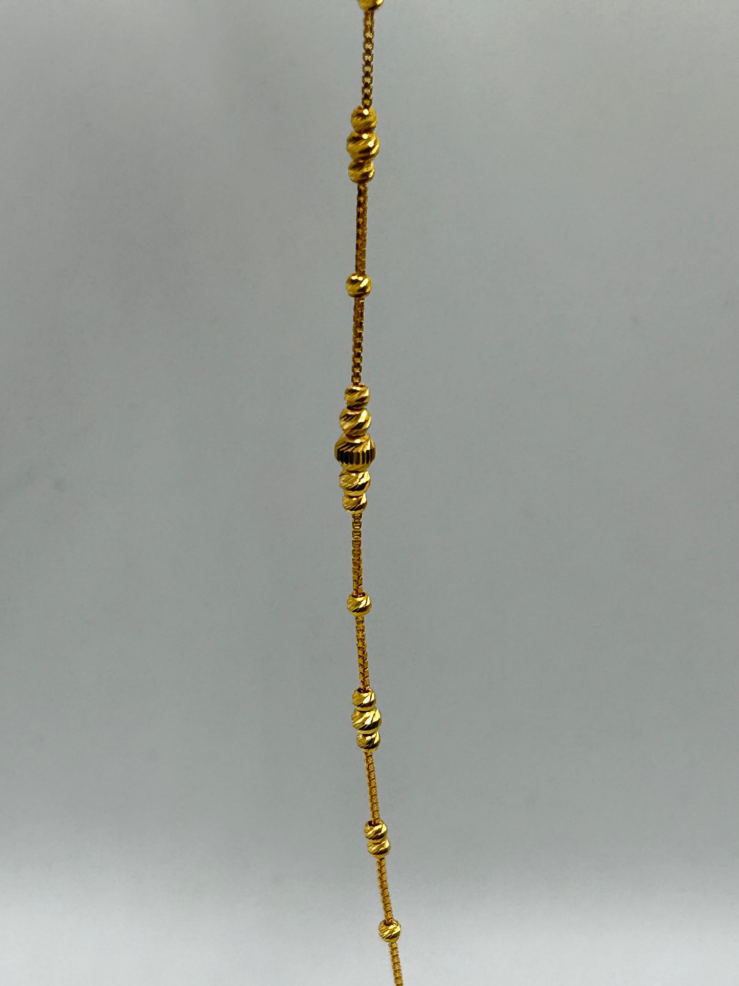 22ct Gold Bracelet – 2.7g, 8 Inches, Hallmarked