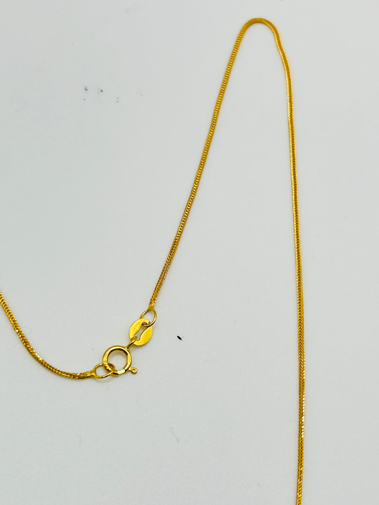 22ct Gold Chain – 1.8g, 20 Inches, Hallmarked