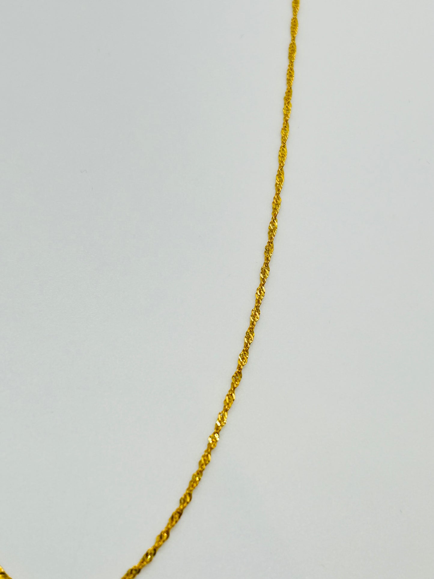 22ct Gold Chain – 2.1g, 18 Inches, Hallmarked
