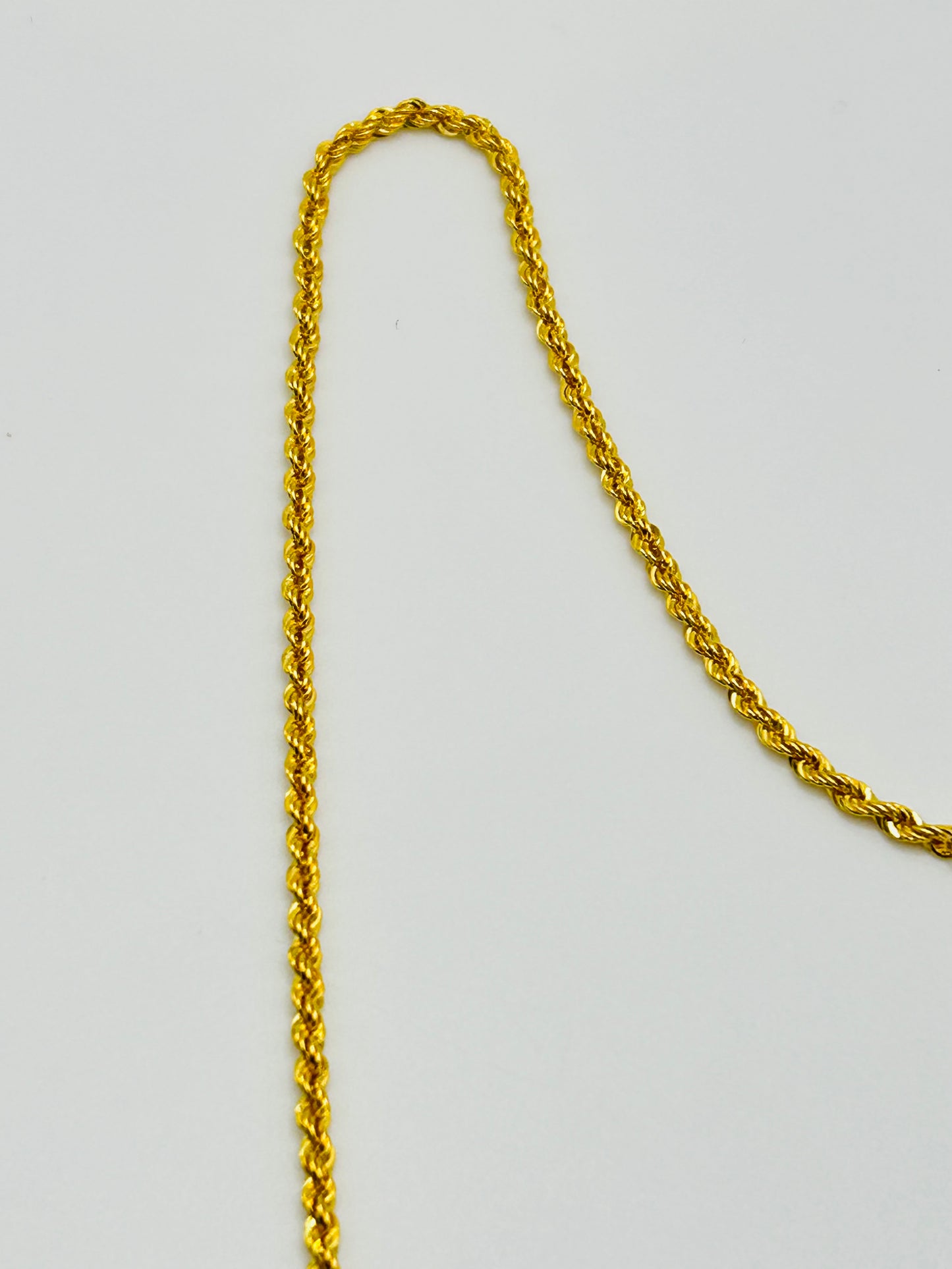 22ct Gold Rope Chain (Hollow) – 3.8g, 20 Inches, Hallmarked