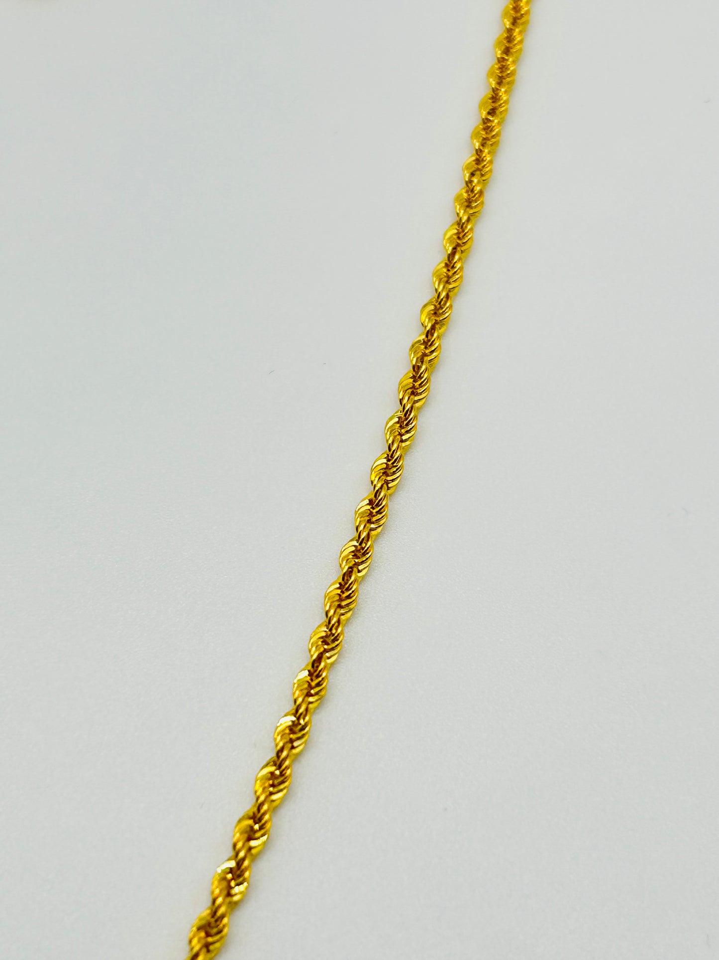 22ct Gold Rope Chain (Hollow) – 3.8g, 20 Inches, Hallmarked