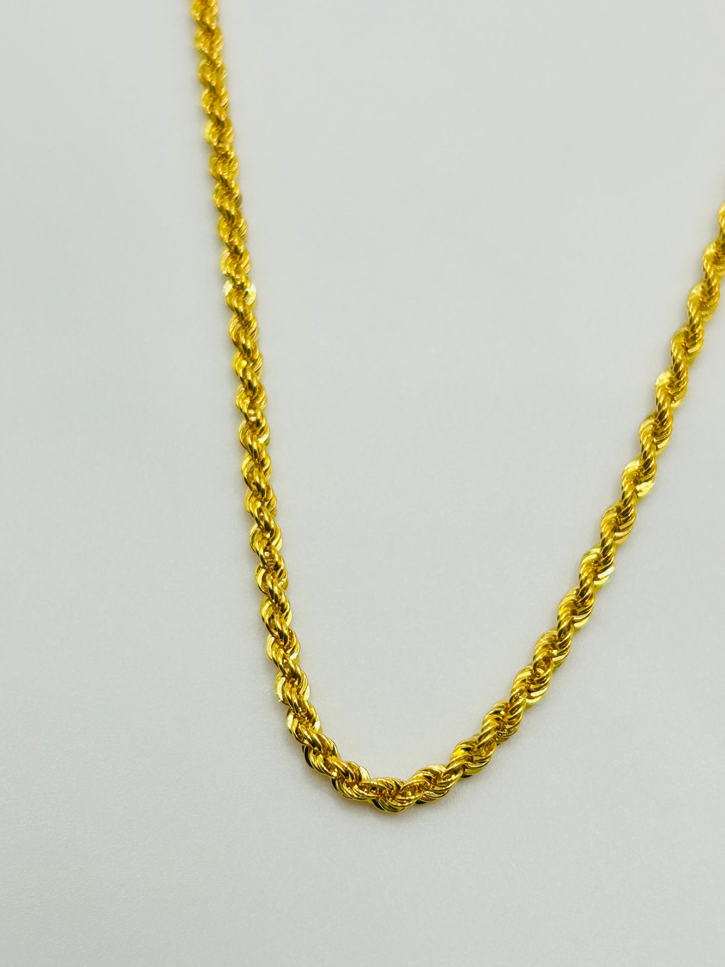 22ct Gold Rope Chain (Hollow) – 3.5g, 18 Inches, Hallmarked