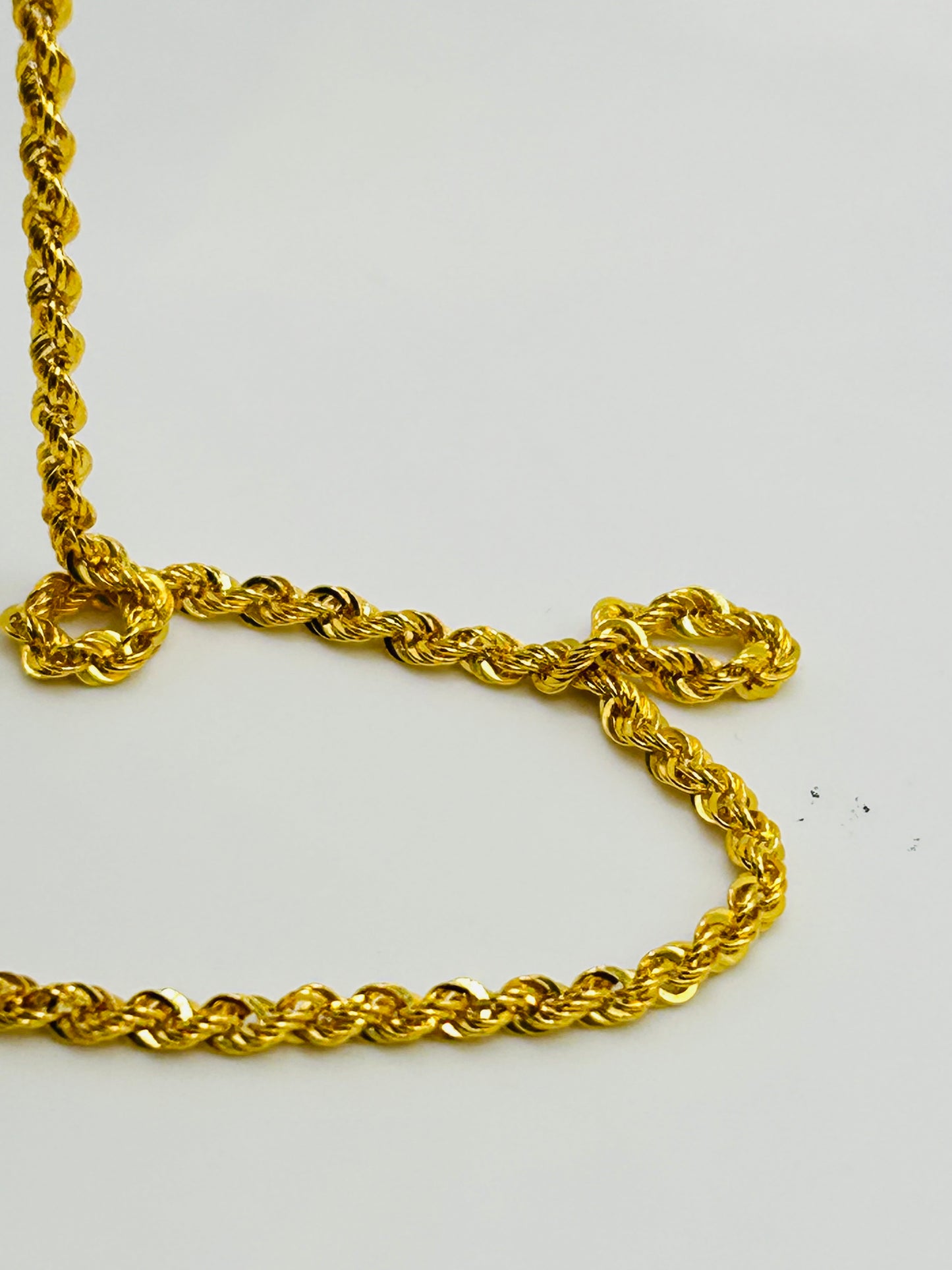 22ct Gold Rope Chain (Hollow) – 5.2g, 18 Inches, Hallmarked