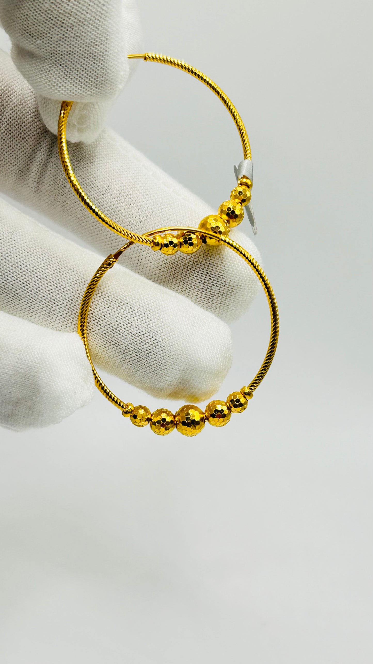 22ct Gold Earrings 6.1 grams Hallmarked