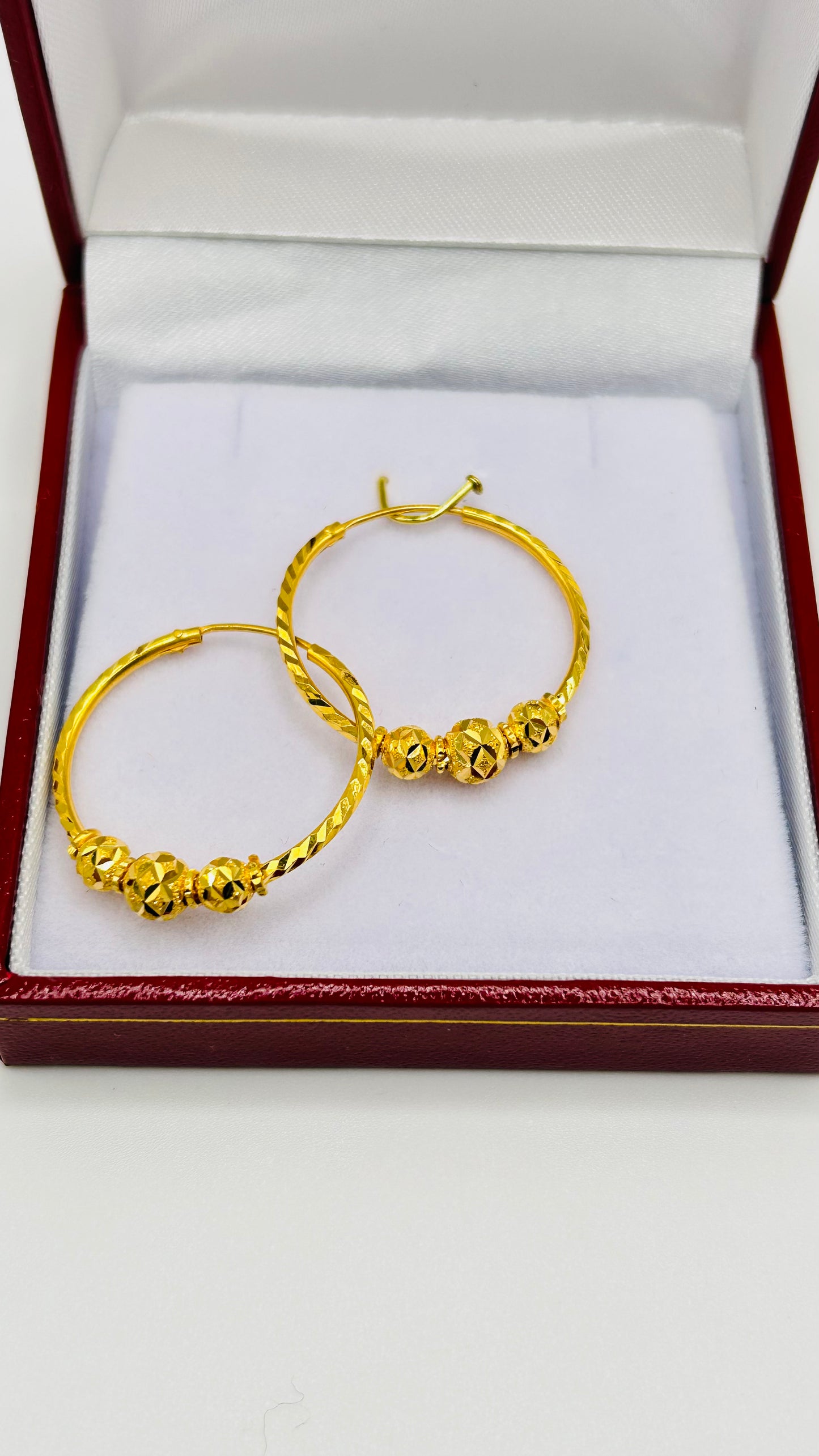 22ct Gold Earrings – 3.8g, Hallmarked
