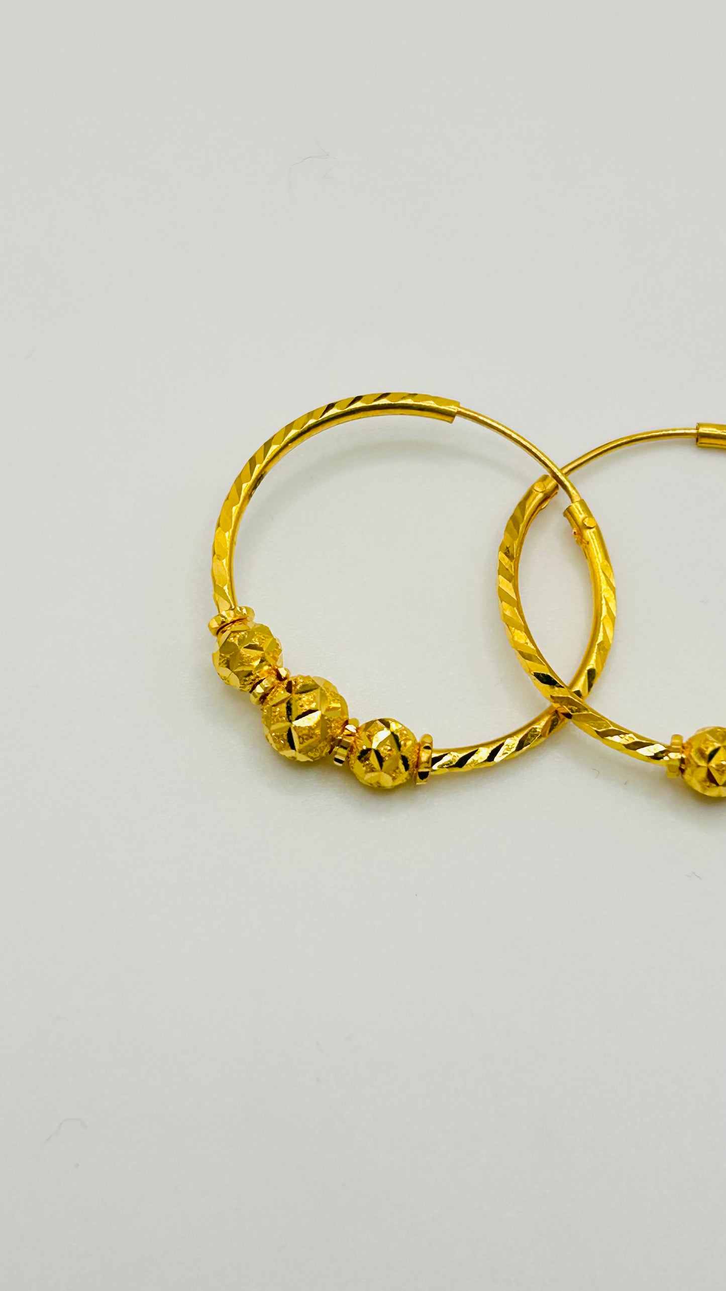 22ct Gold Earrings – 3.8g, Hallmarked