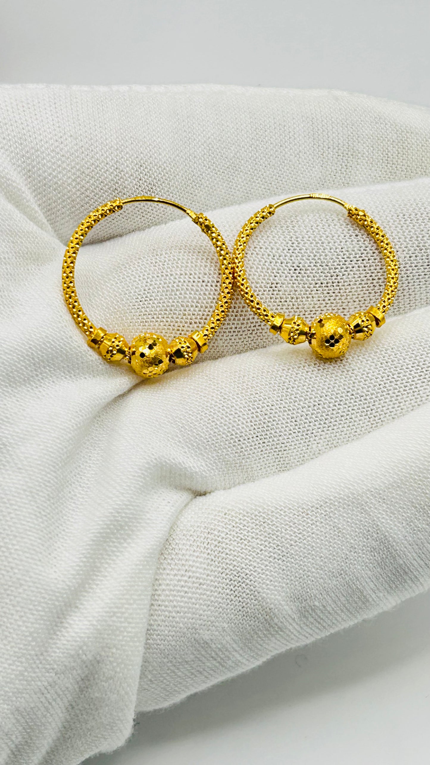 22ct Gold Earrings – 3.4g, Hallmarked