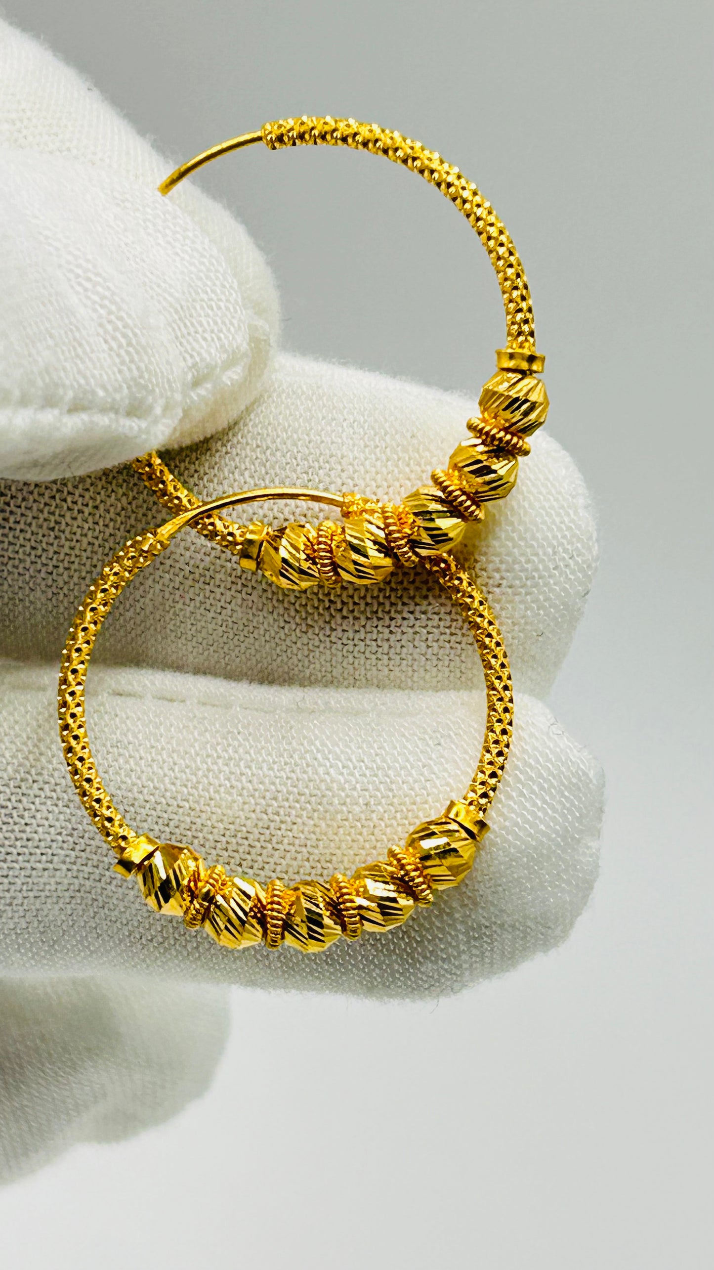 22ct Gold Earrings – 4.0g, Hallmarked