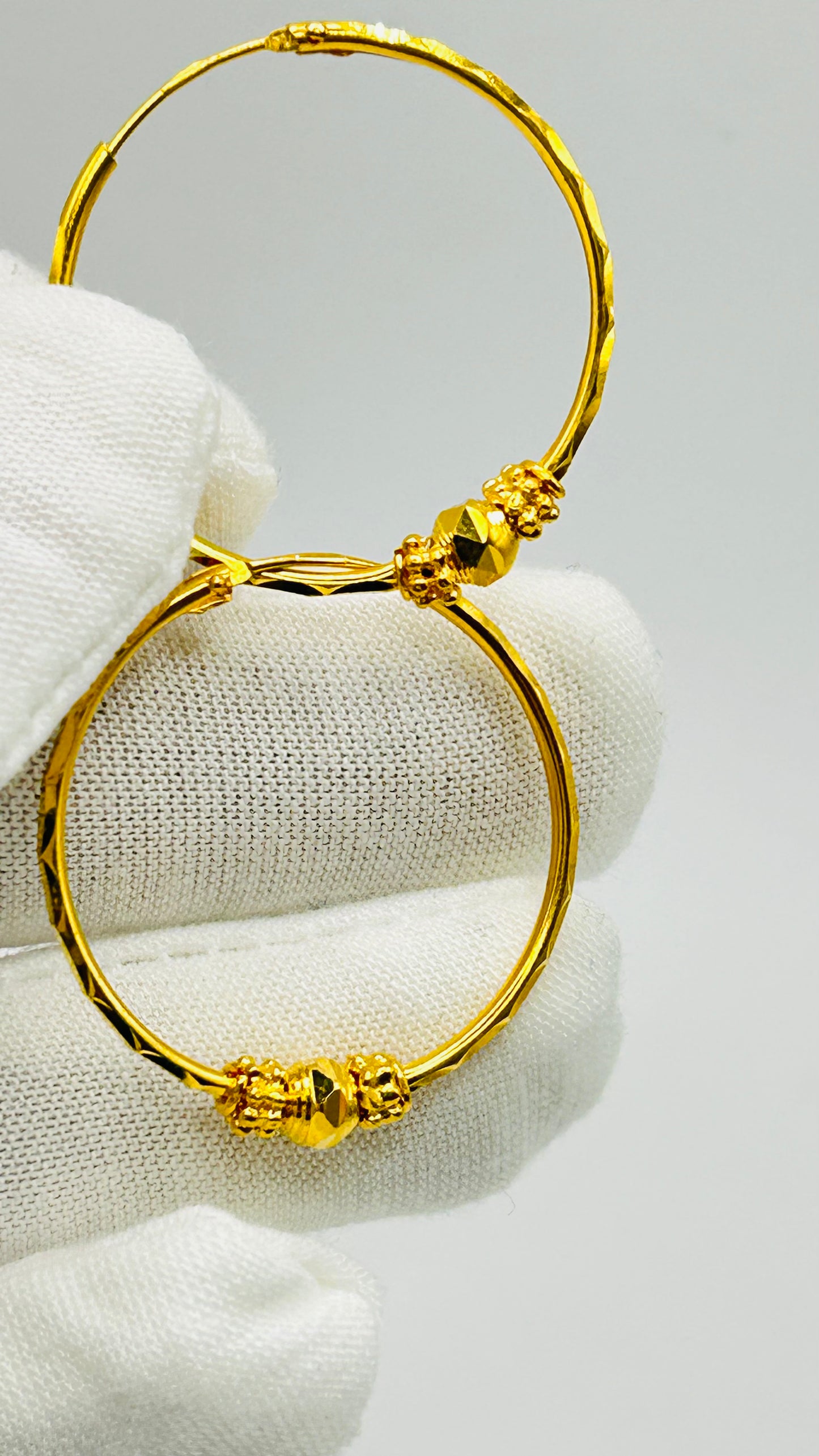 22ct Gold Earrings – 4.3g, Hallmarked