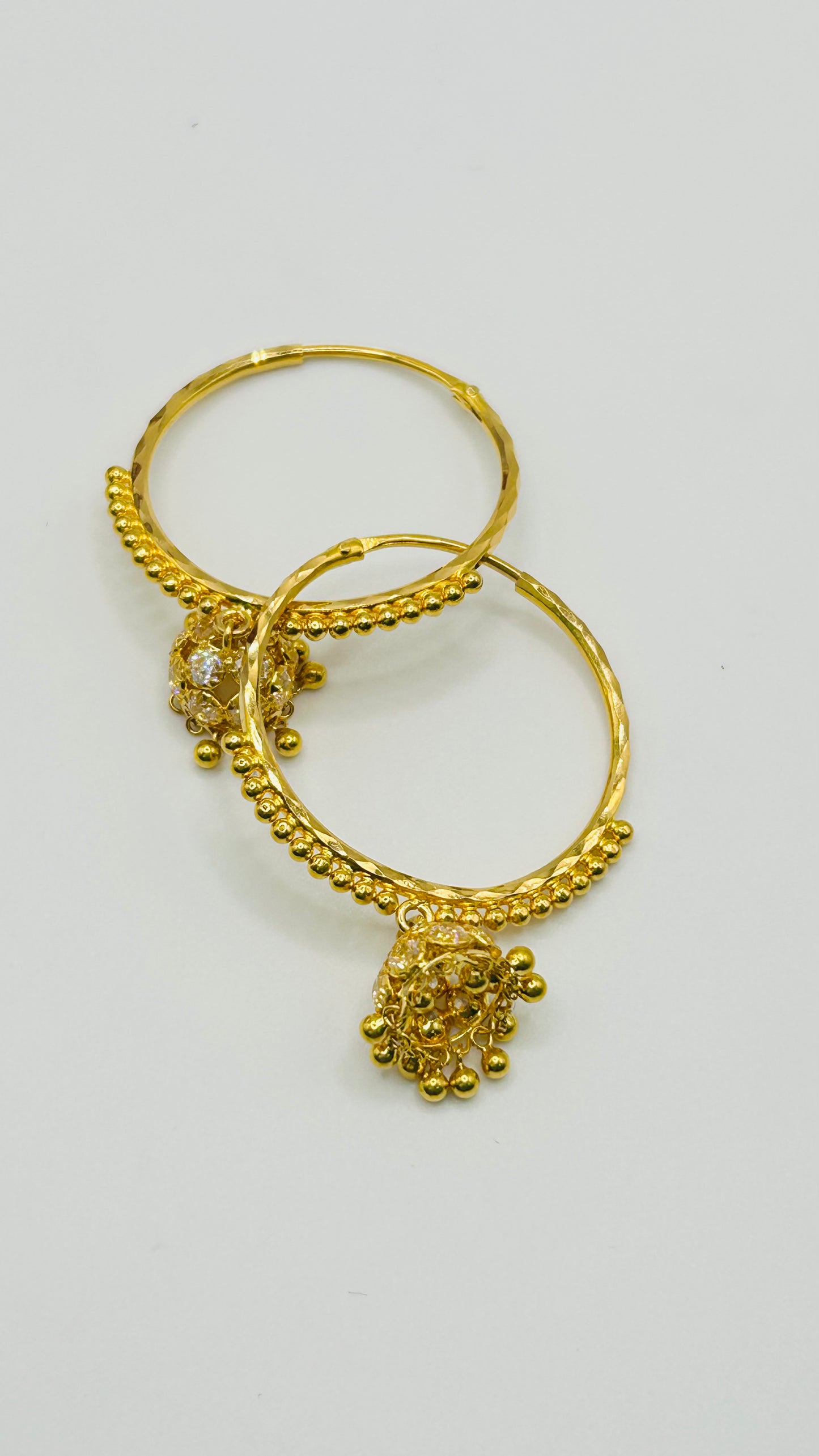 22ct Gold Earrings – 6.6g, Hallmarked