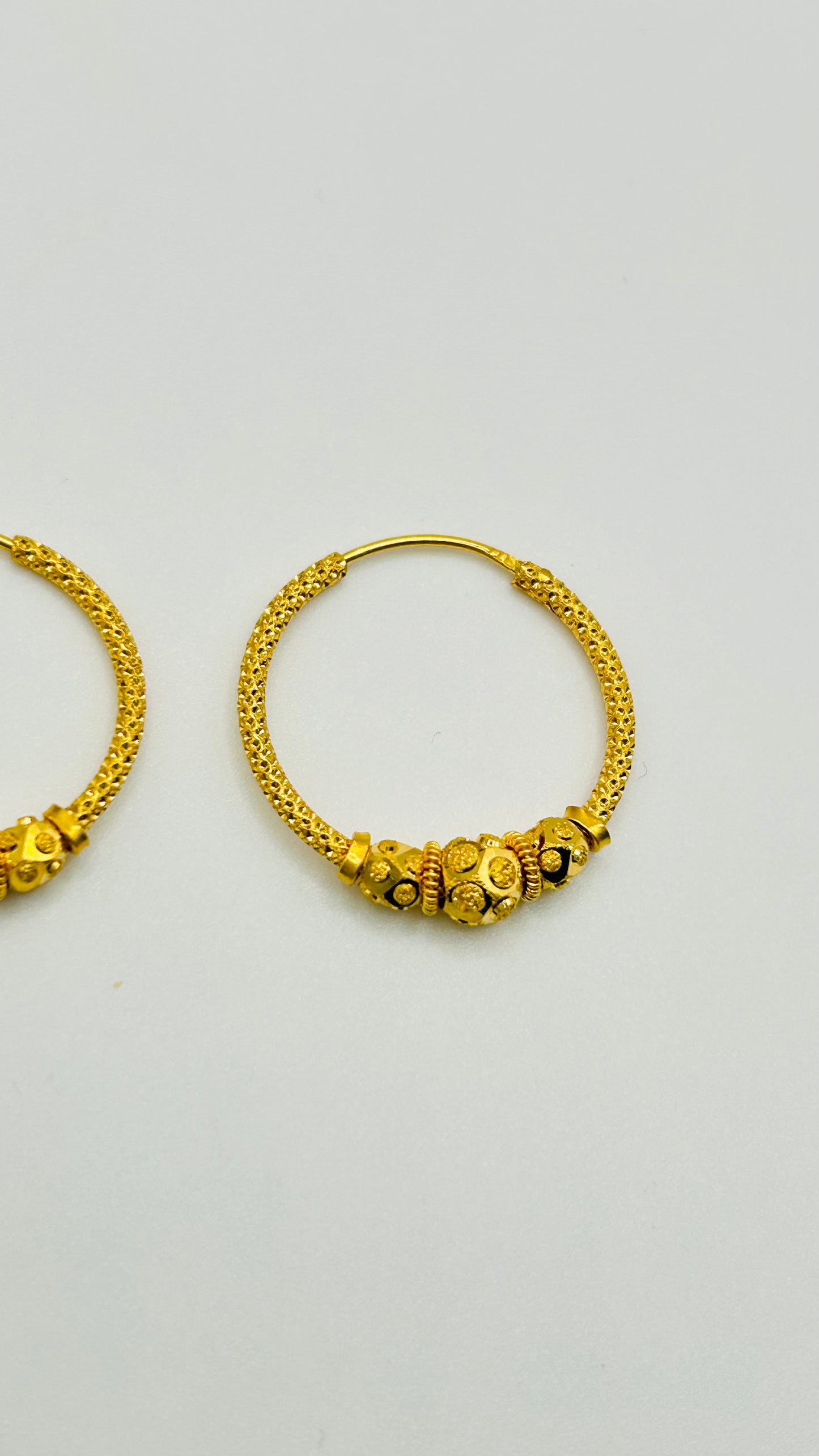 22ct Gold Earrings – 3.3g, Hallmarked