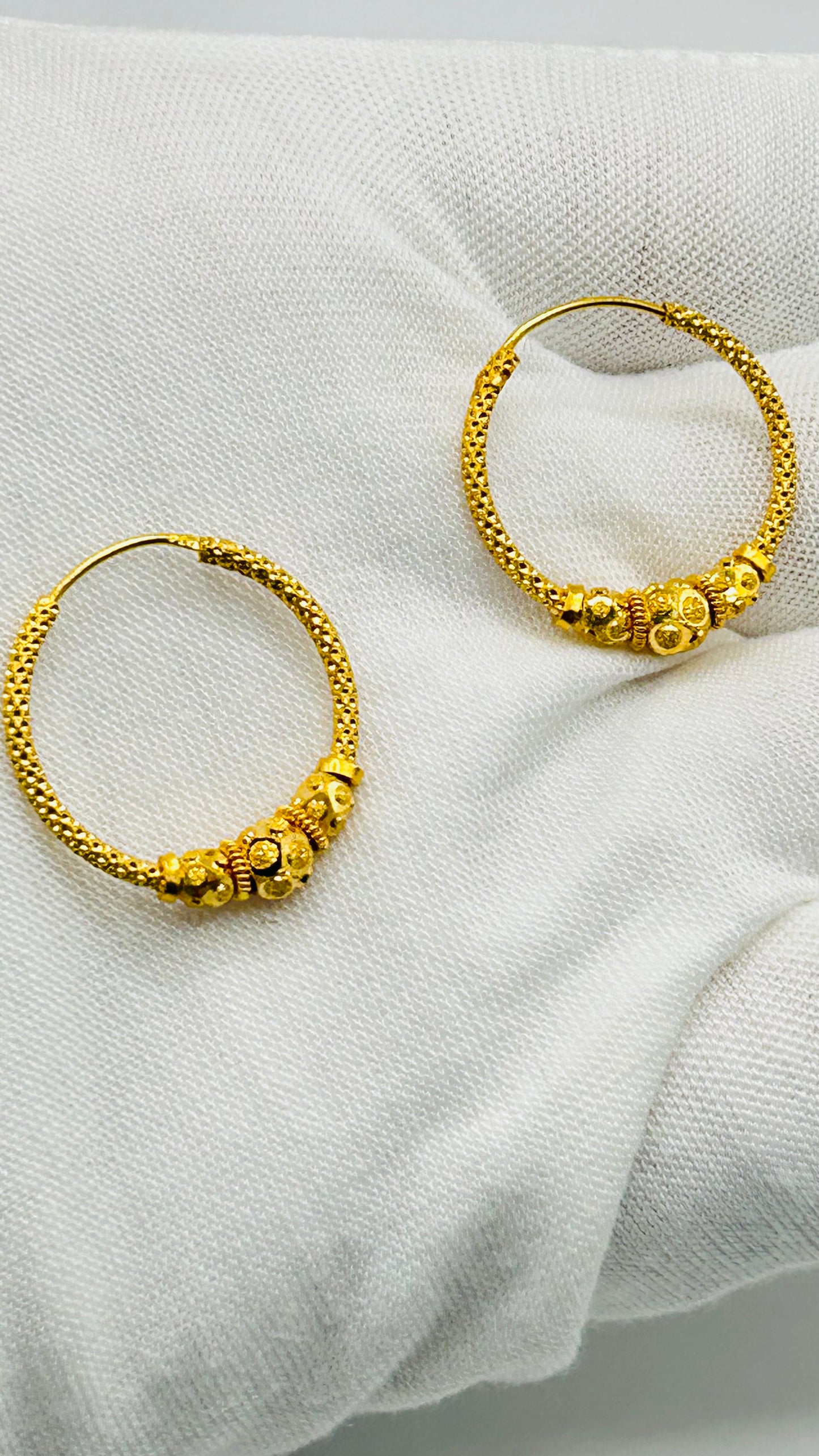 22ct Gold Earrings – 3.3g, Hallmarked