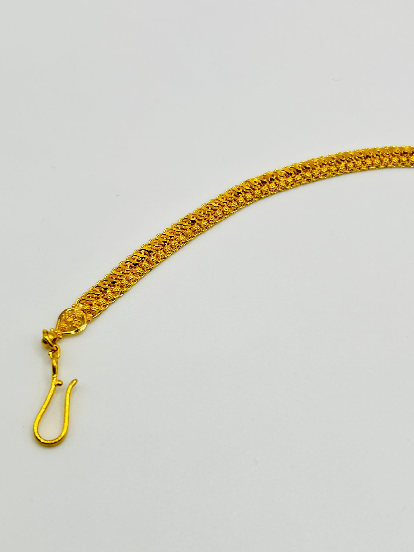 22ct Gold Bracelet β 11.6g 8.5 inch (Hallmarked)