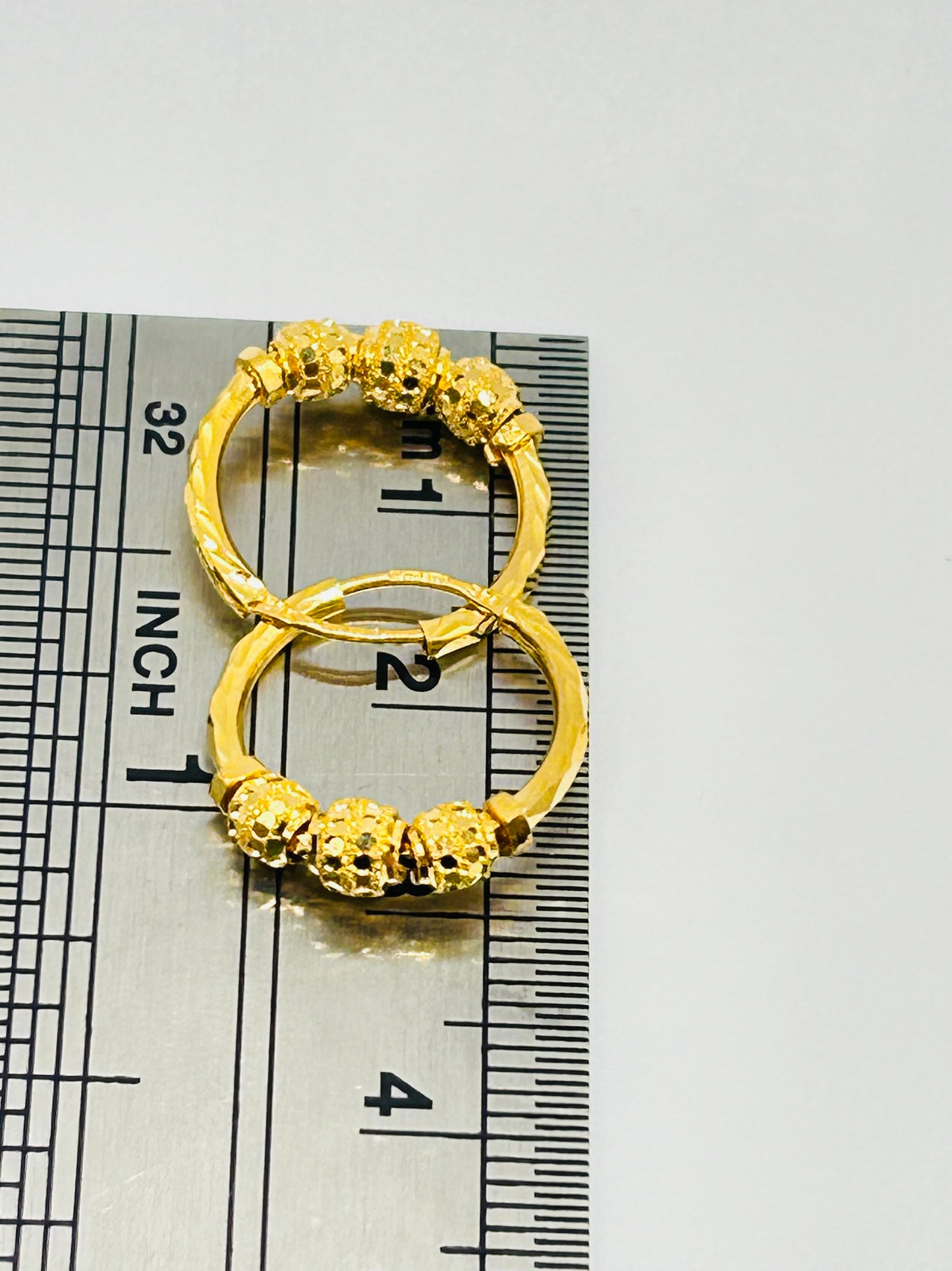 22ct Gold Earrings β 2.1g (Hallmarked)