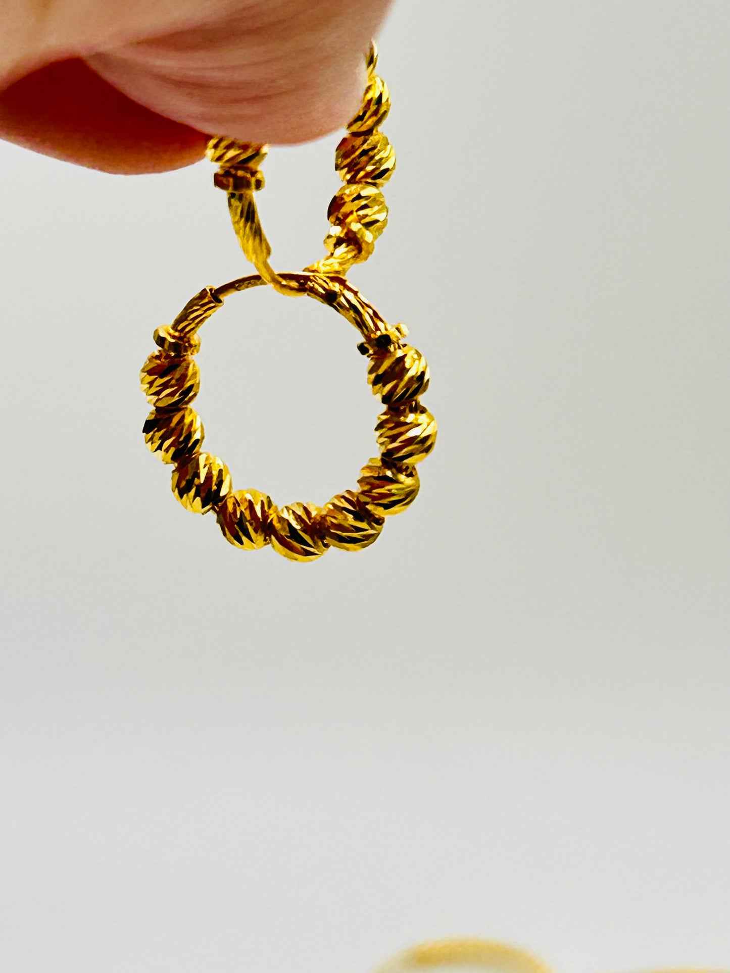22ct Gold Earrings – 2.8g (Hallmarked)