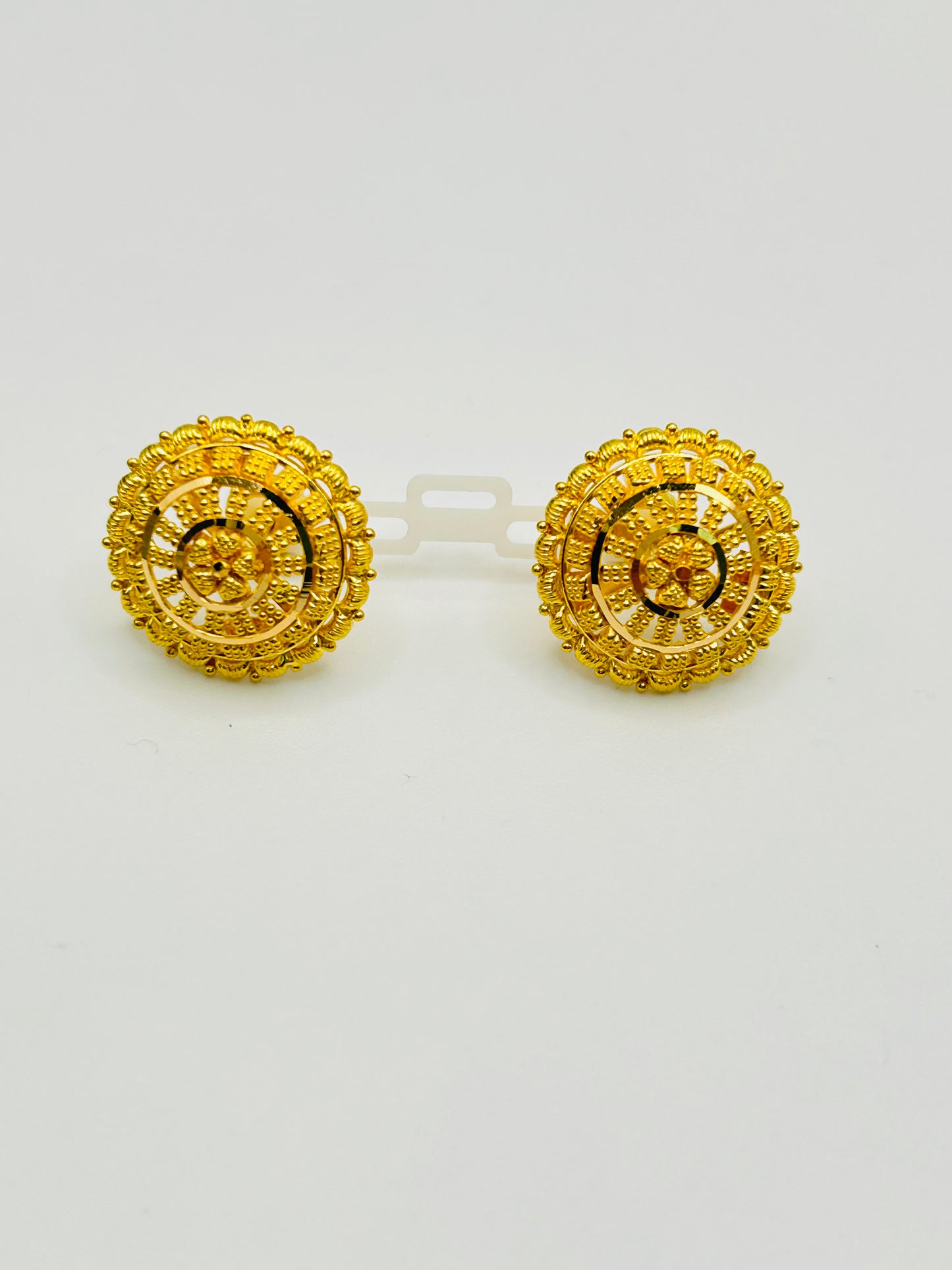 22ct Gold Tops/Studs – 5.5g (Hallmarked)