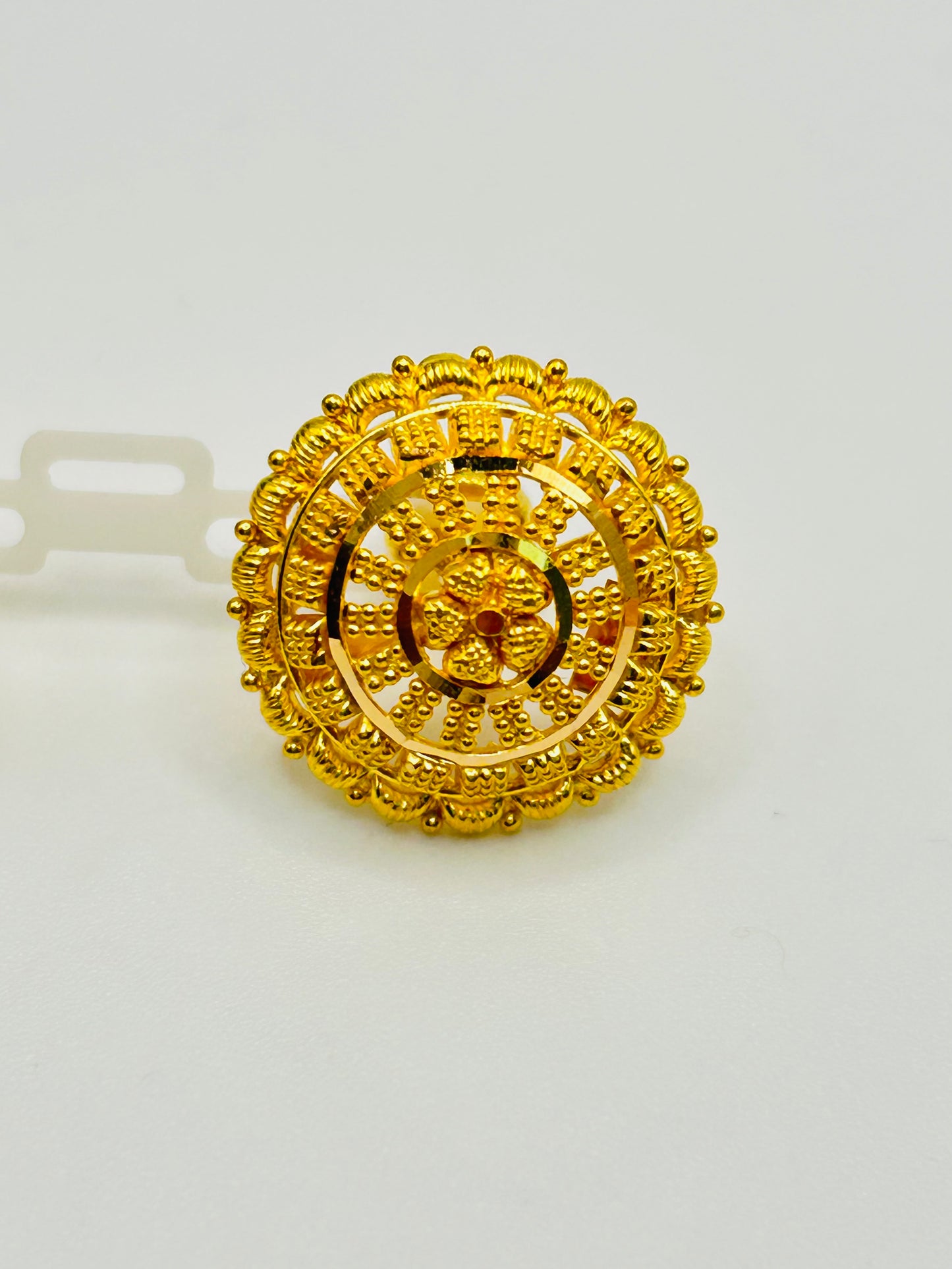 22ct Gold Tops/Studs – 5.5g (Hallmarked)