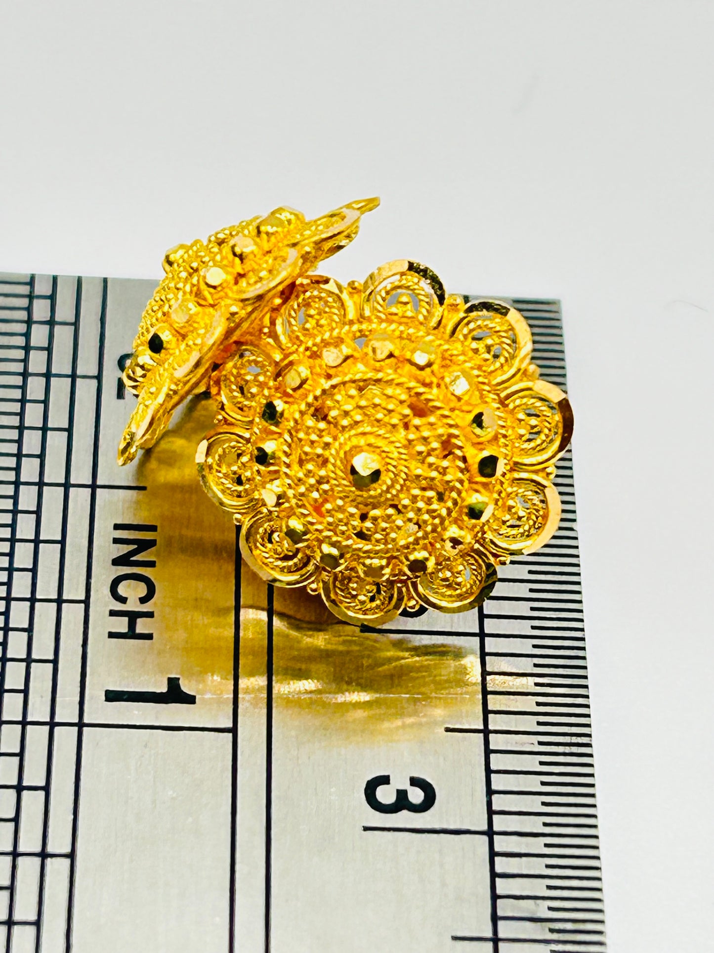 22ct Gold Tops/Studs β 4.6g (Hallmarked)