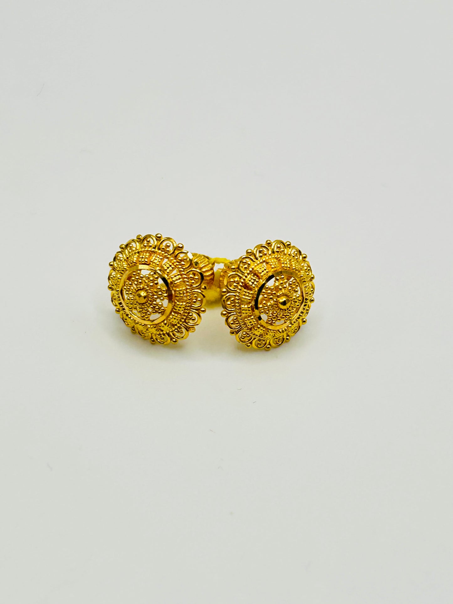 22ct Gold Tops/Studs – 3.7g (Hallmarked)