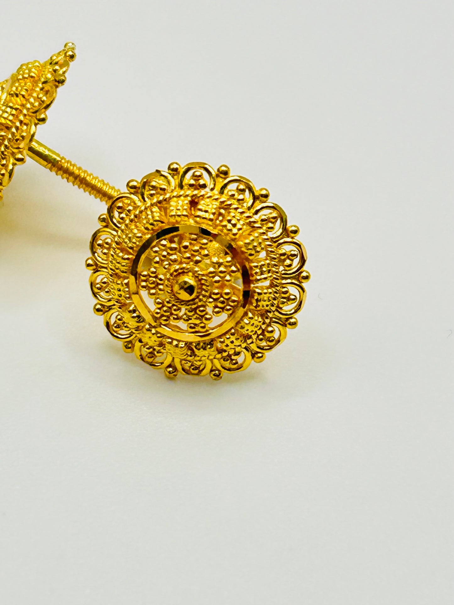22ct Gold Tops/Studs – 3.7g (Hallmarked)