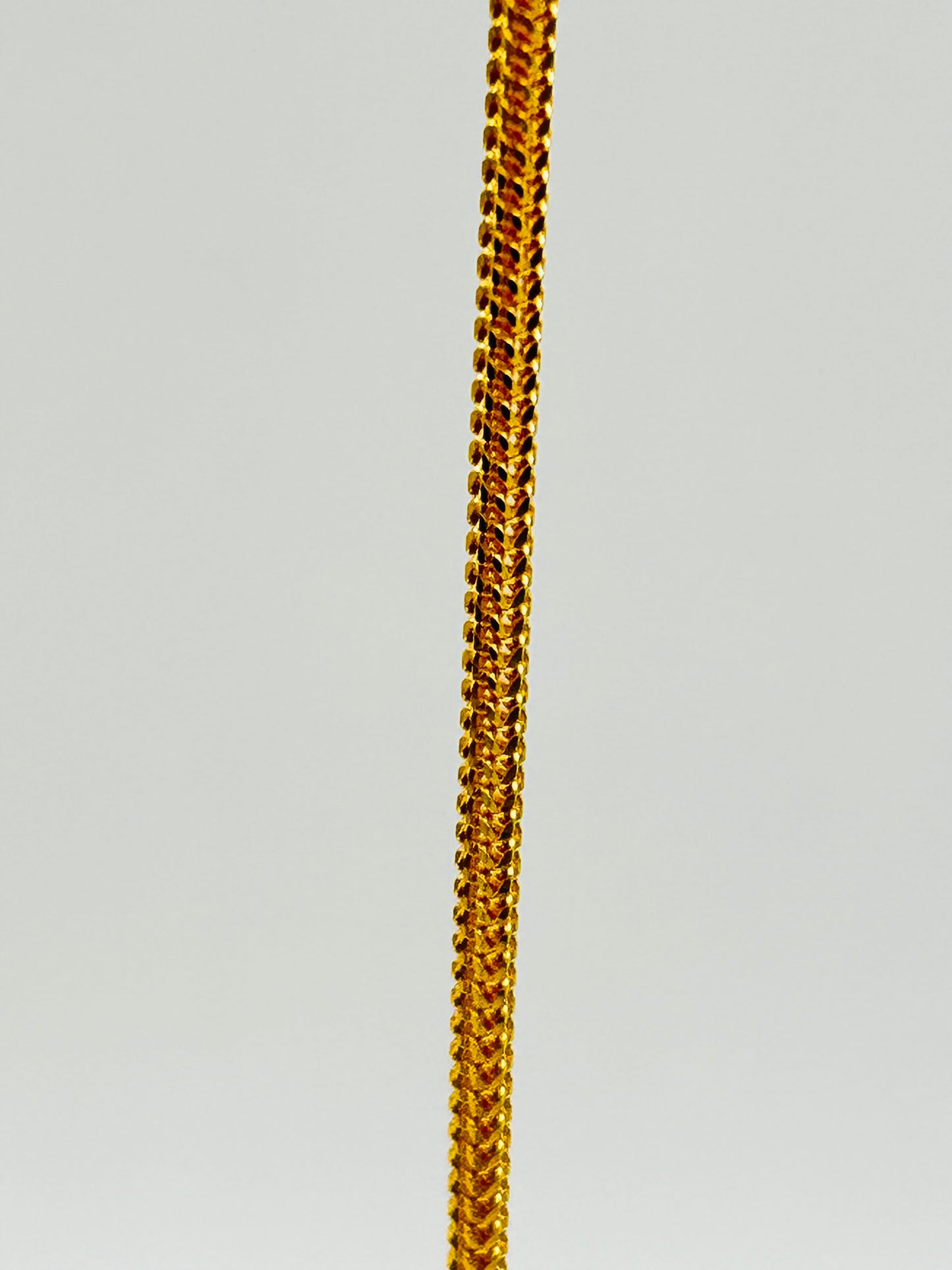 22ct Gold Chain – 12.8g, Hallmarked, 22 inch