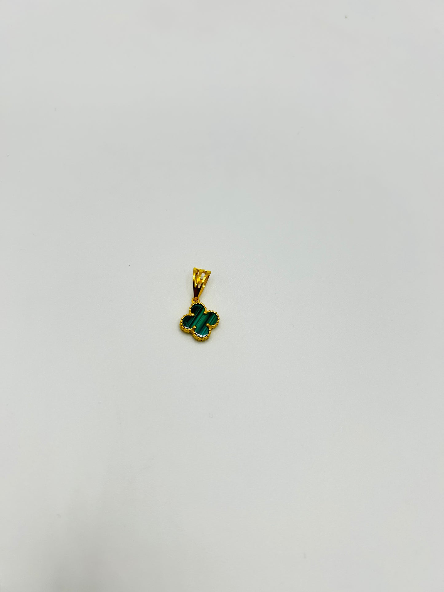 22ct Gold Pendant – 0.8g, Hallmarked