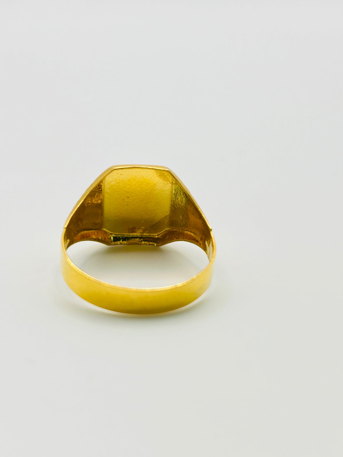 22ct Gold Men’s Ring – 3.2g, Hallmarked, Size U