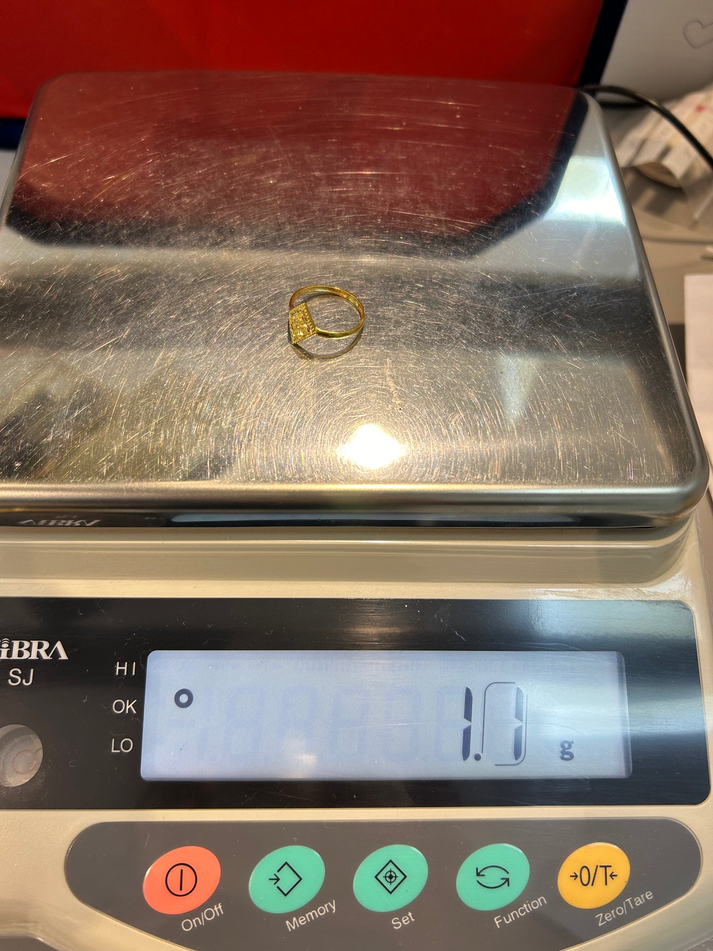 22ct Gold Ladies Ring β Size M (1.1g, Hallmarked)