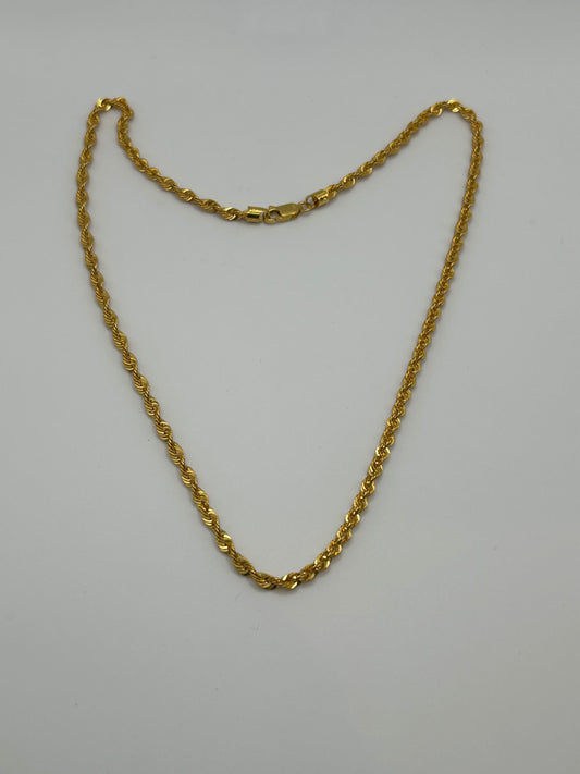 Rope Chain In 22ct Gold 6.7 grams Hallmarked 18 inch