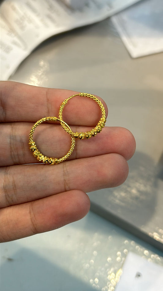 22ct gold earrings 2.5 grams hallmarked