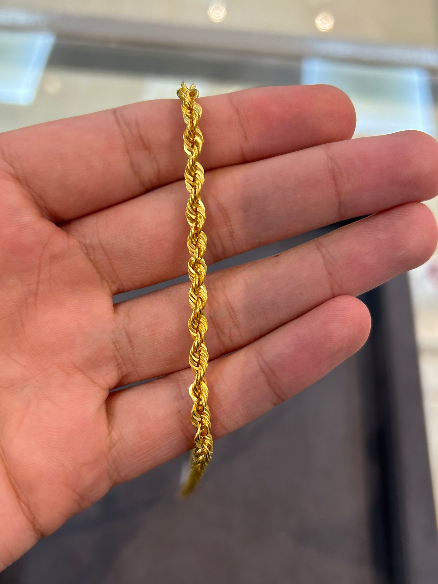 22ct gold hollow rope chain 10.3 gram 20 inch hallmarked