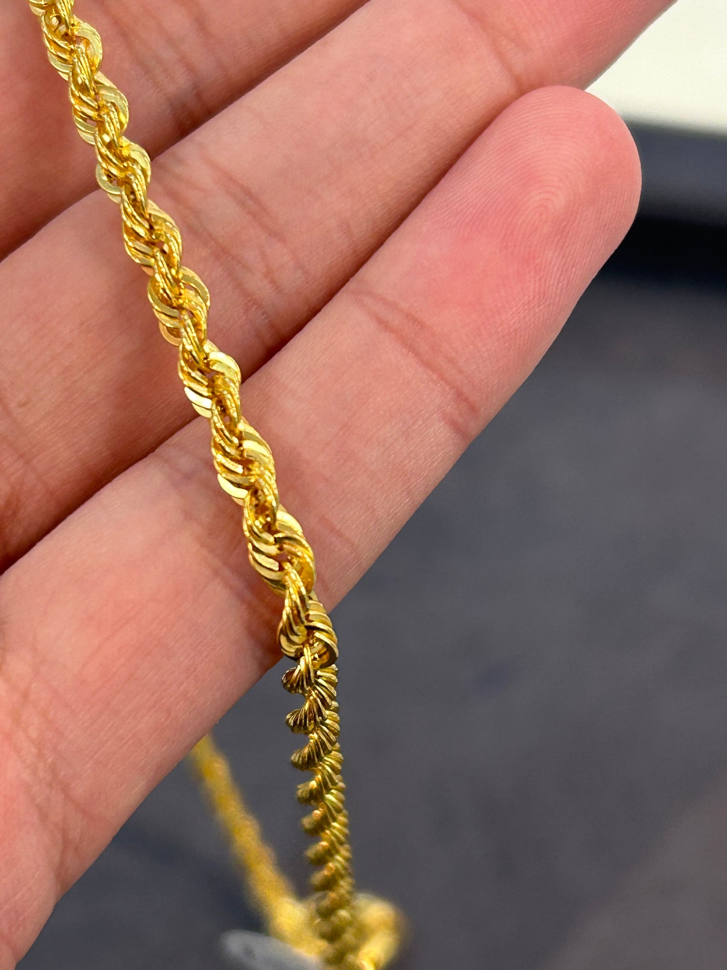 22ct gold hollow rope chain 10.3 gram 20 inch hallmarked