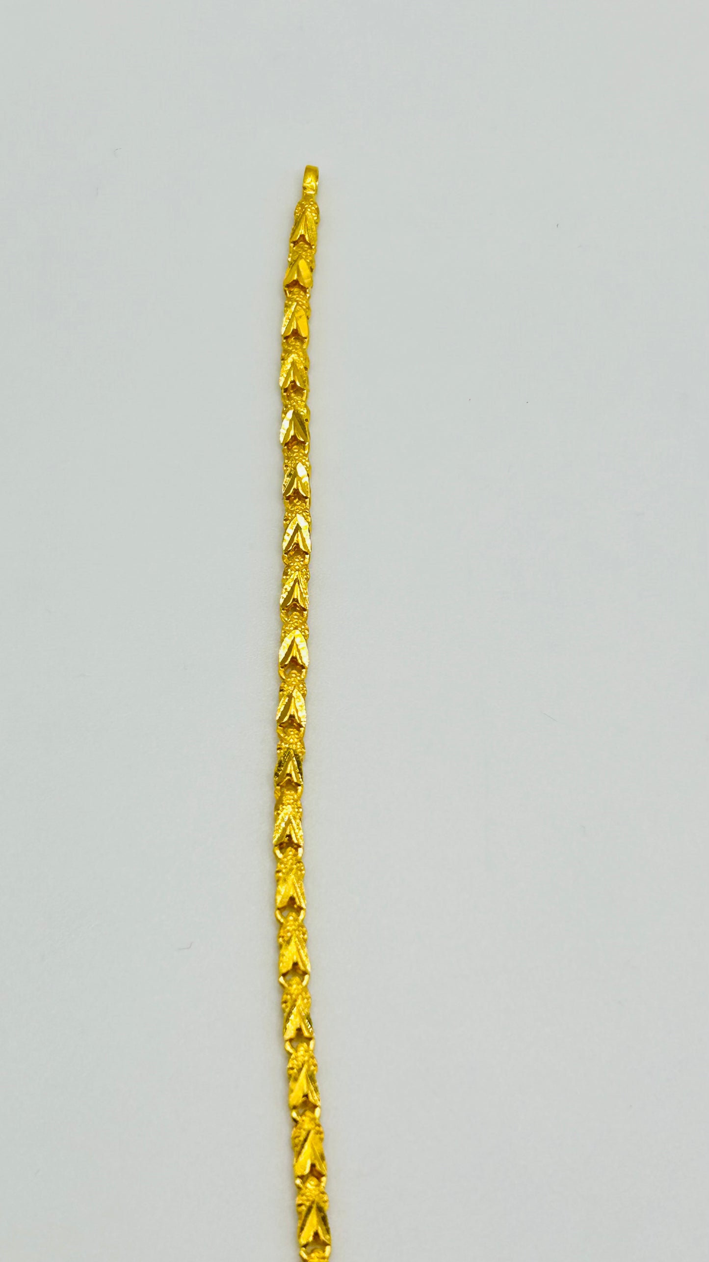 22ct Gold Ladies Bracelet – 5.9g (Hallmarked)