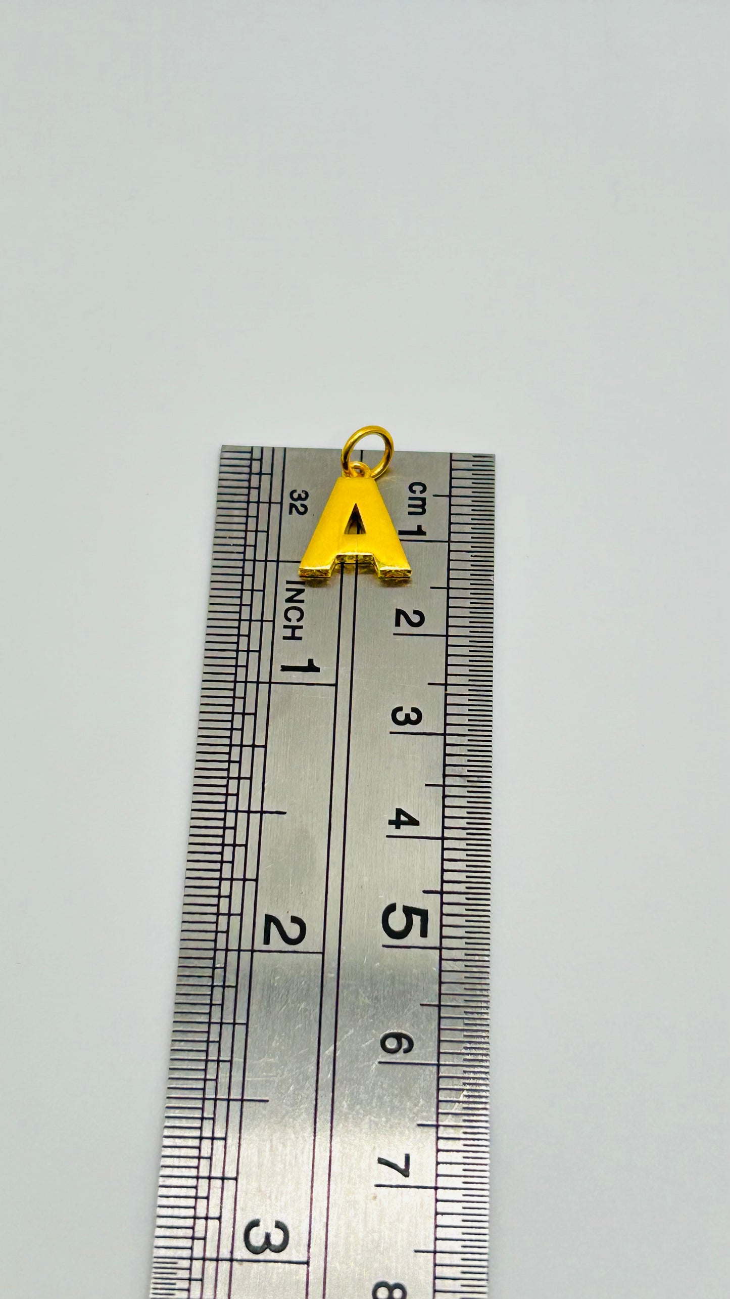 22ct Gold “A” Pendant – 0.8g