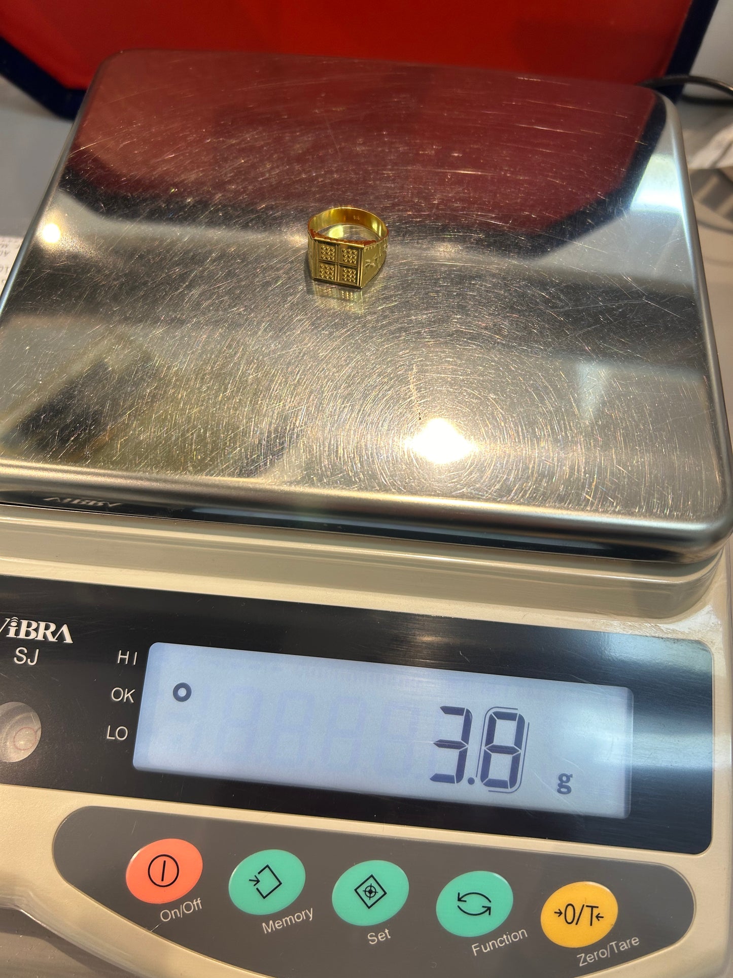 22ct Gold Men’s Ring – Size Q (3.8g, Hallmarked)