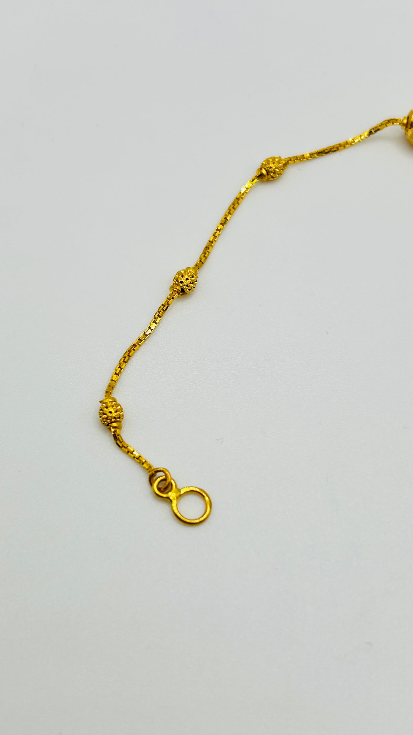 22ct Gold Ladies Bracelet – 3.3g (Hallmarked)