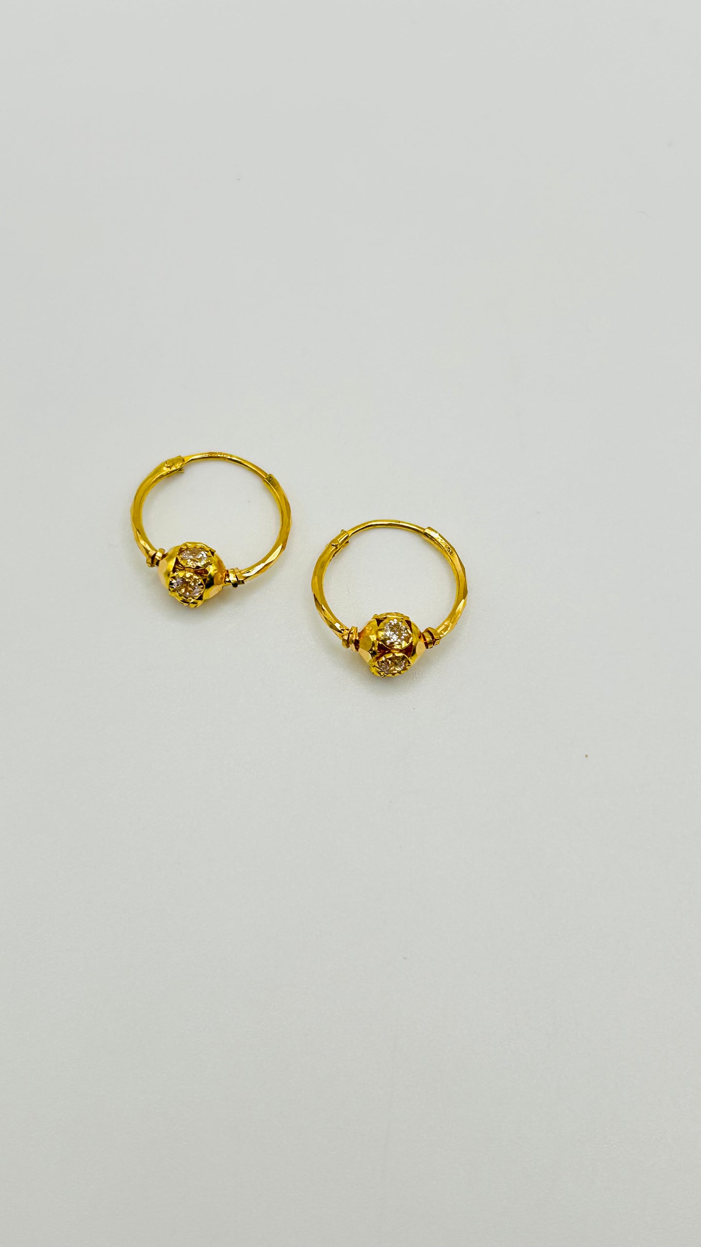 22ct Gold Earrings – 1.4g (Hallmarked)
