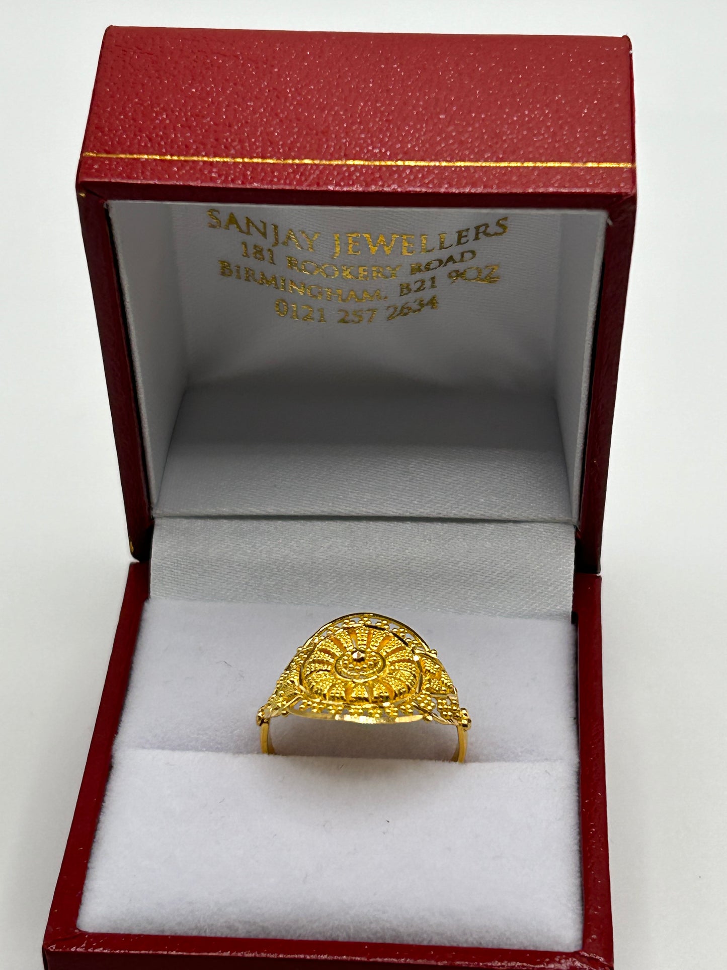 22ct Gold Ring Size M Hallmarked 2.4 grams