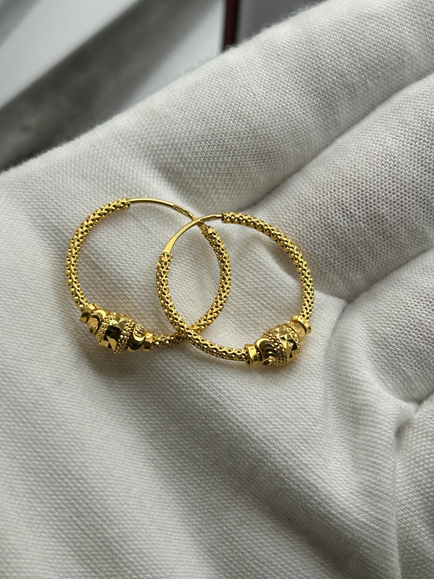 22ct Gold Earrings 3.6 grams Hallmarked