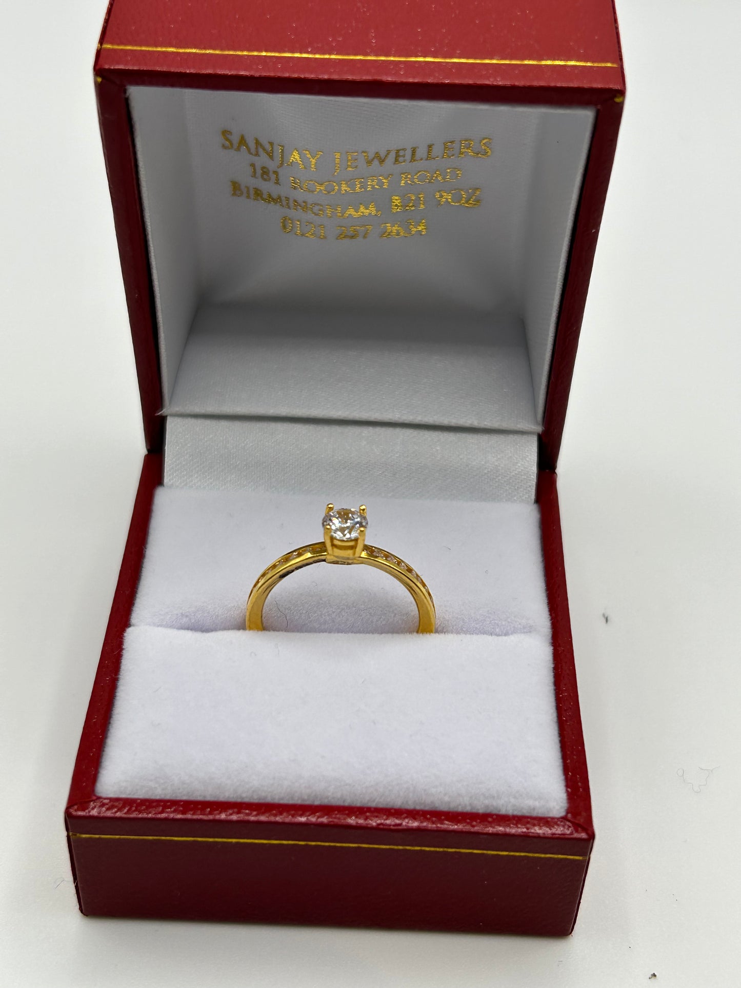 22ct Gold Ladies Ring Size J Hallmarked