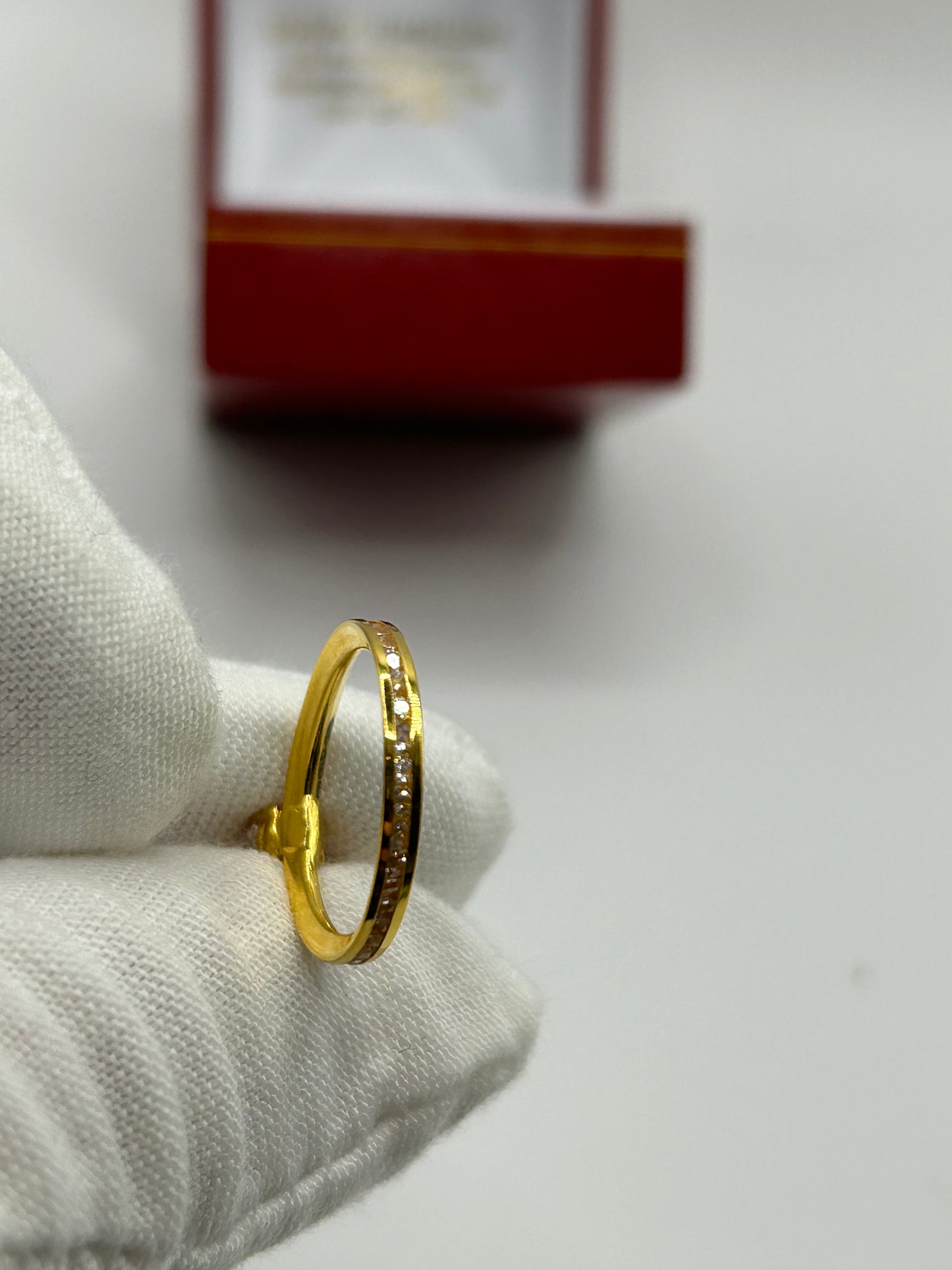 22ct Gold Ladies Ring Size J Hallmarked