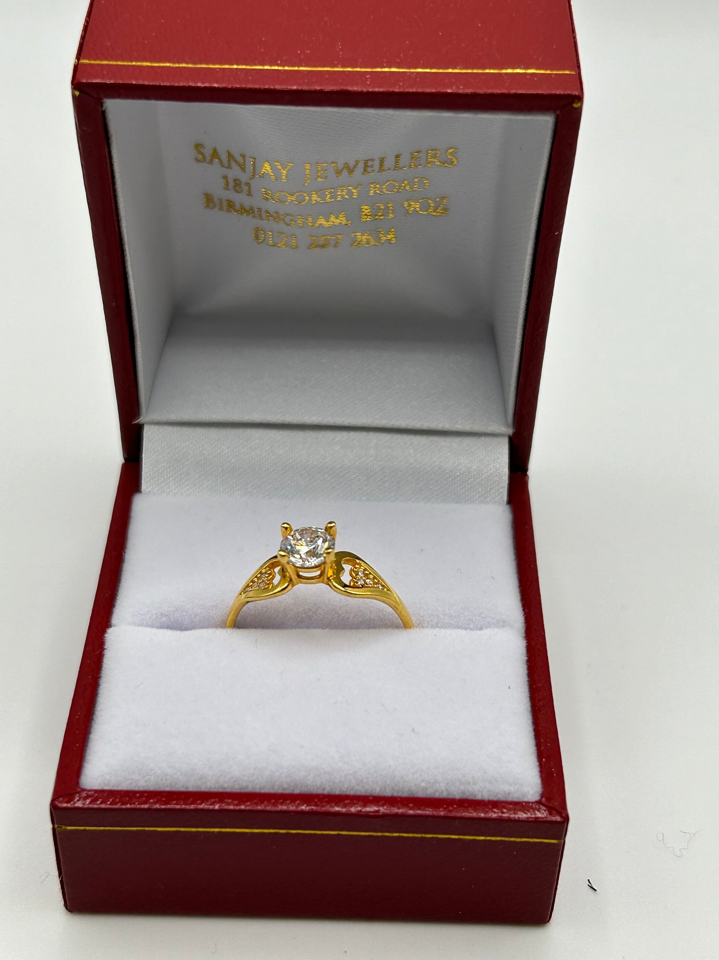 22ct Gold Ring Ladies 2.2 grams Size P