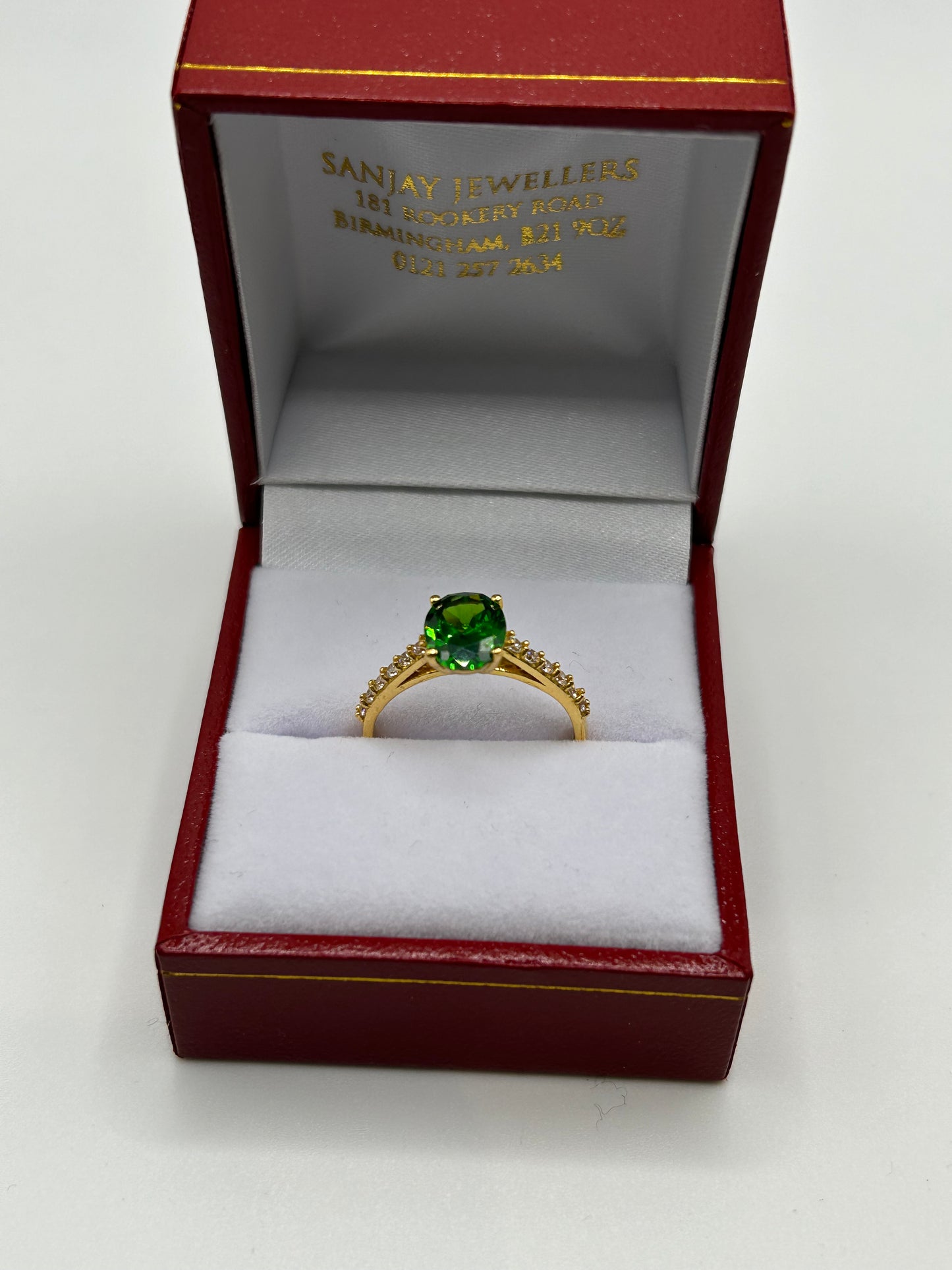 22ct Gold Ladies Ring 3.4 grams Size O
