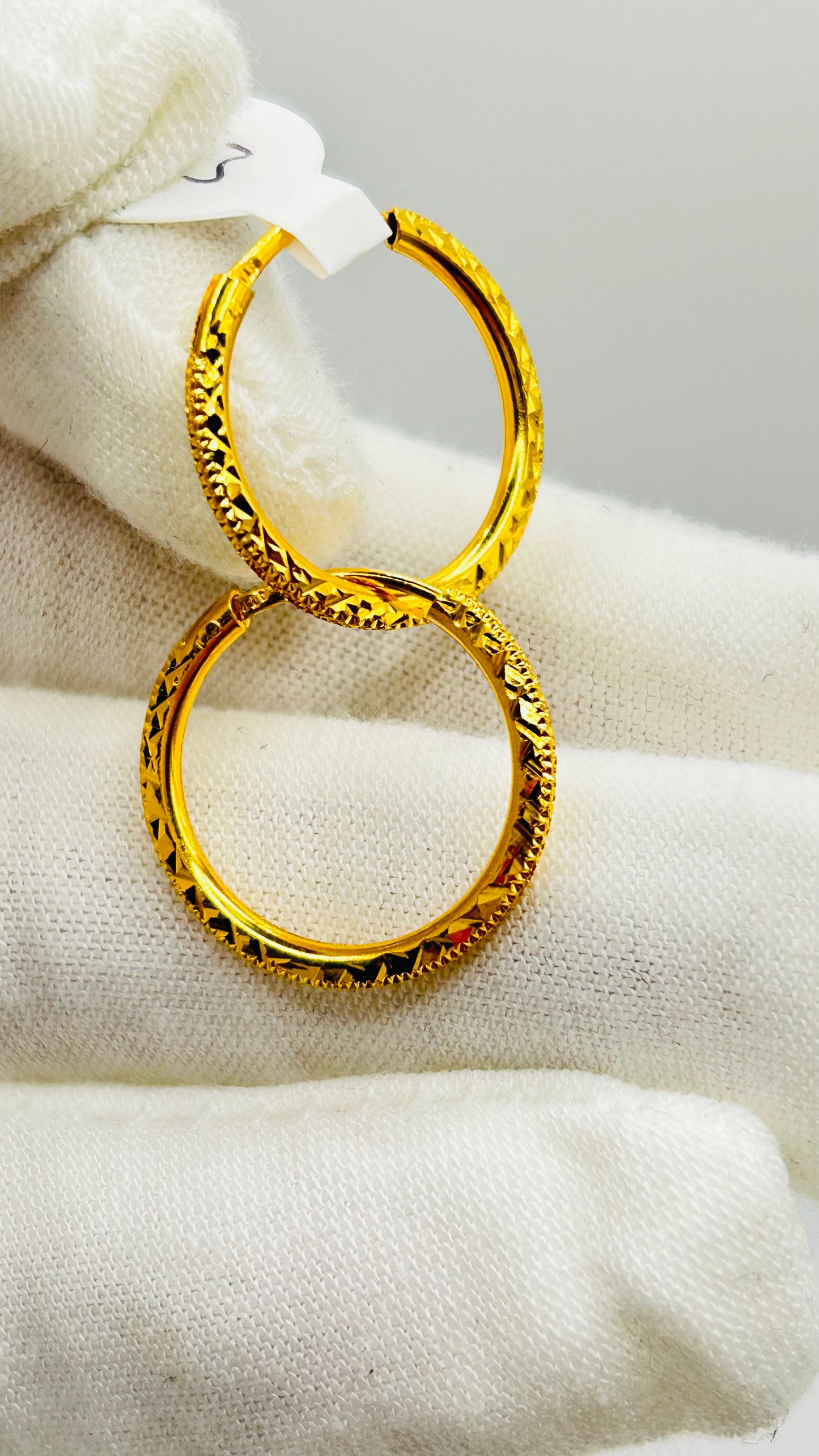 22ct Gold Earrings – 2.3g (Hallmarked)