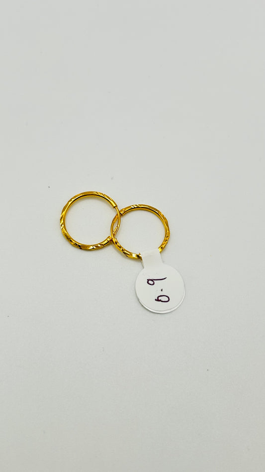 22ct Gold Earrings – 0.9g (Hallmarked)