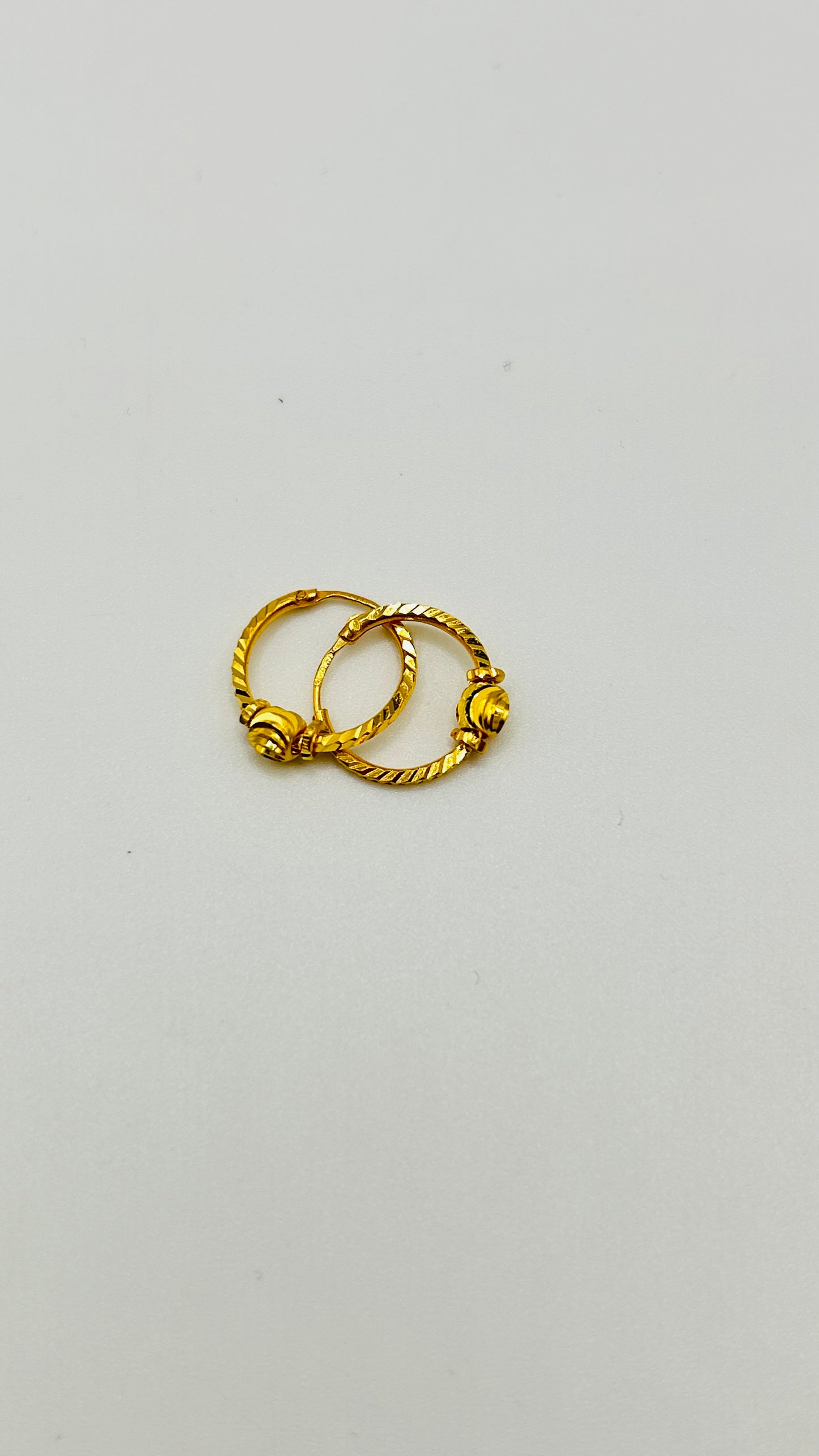 22ct Gold Earrings – 1.2g (Hallmarked)