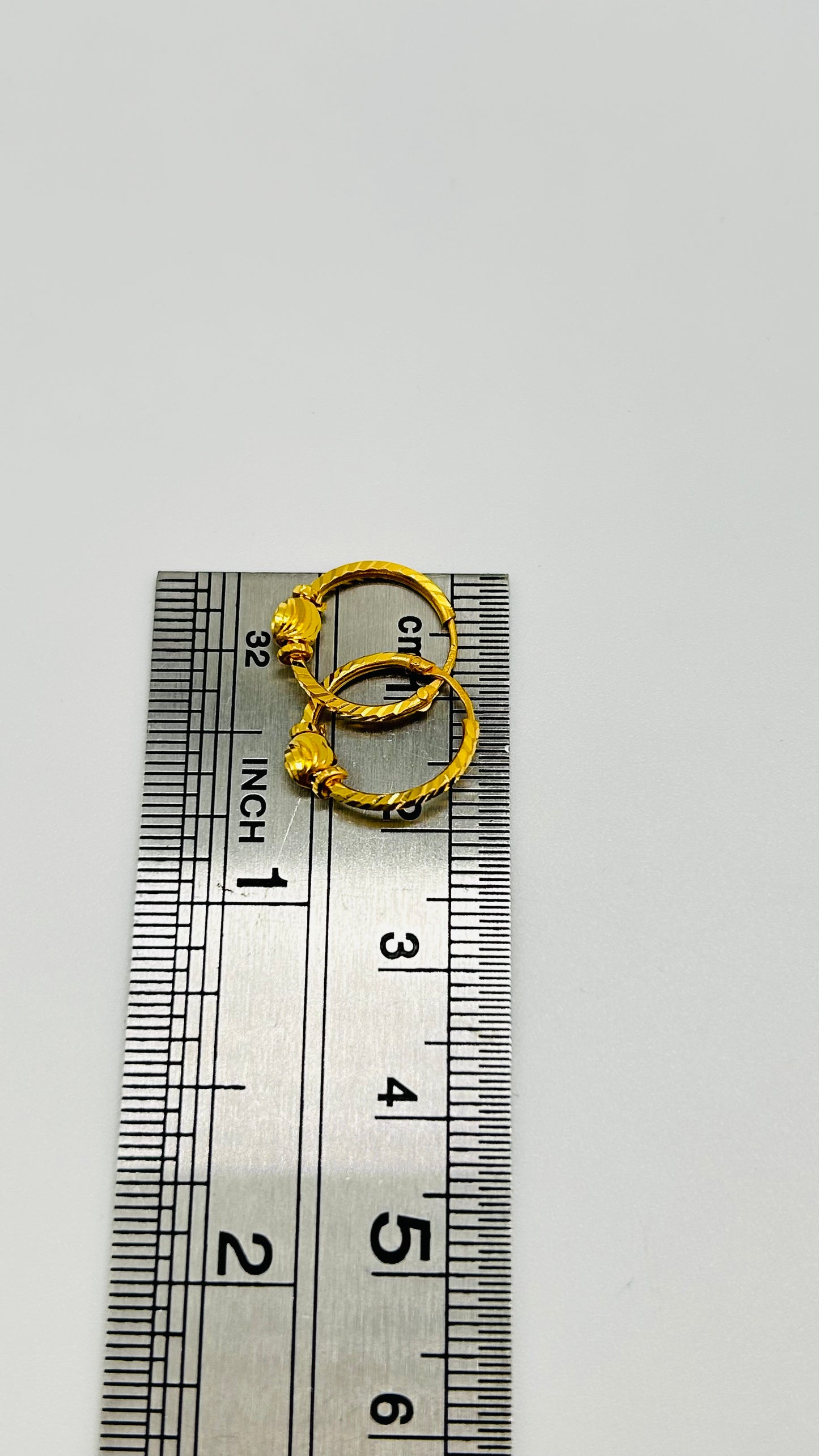 22ct Gold Earrings – 1.2g (Hallmarked)