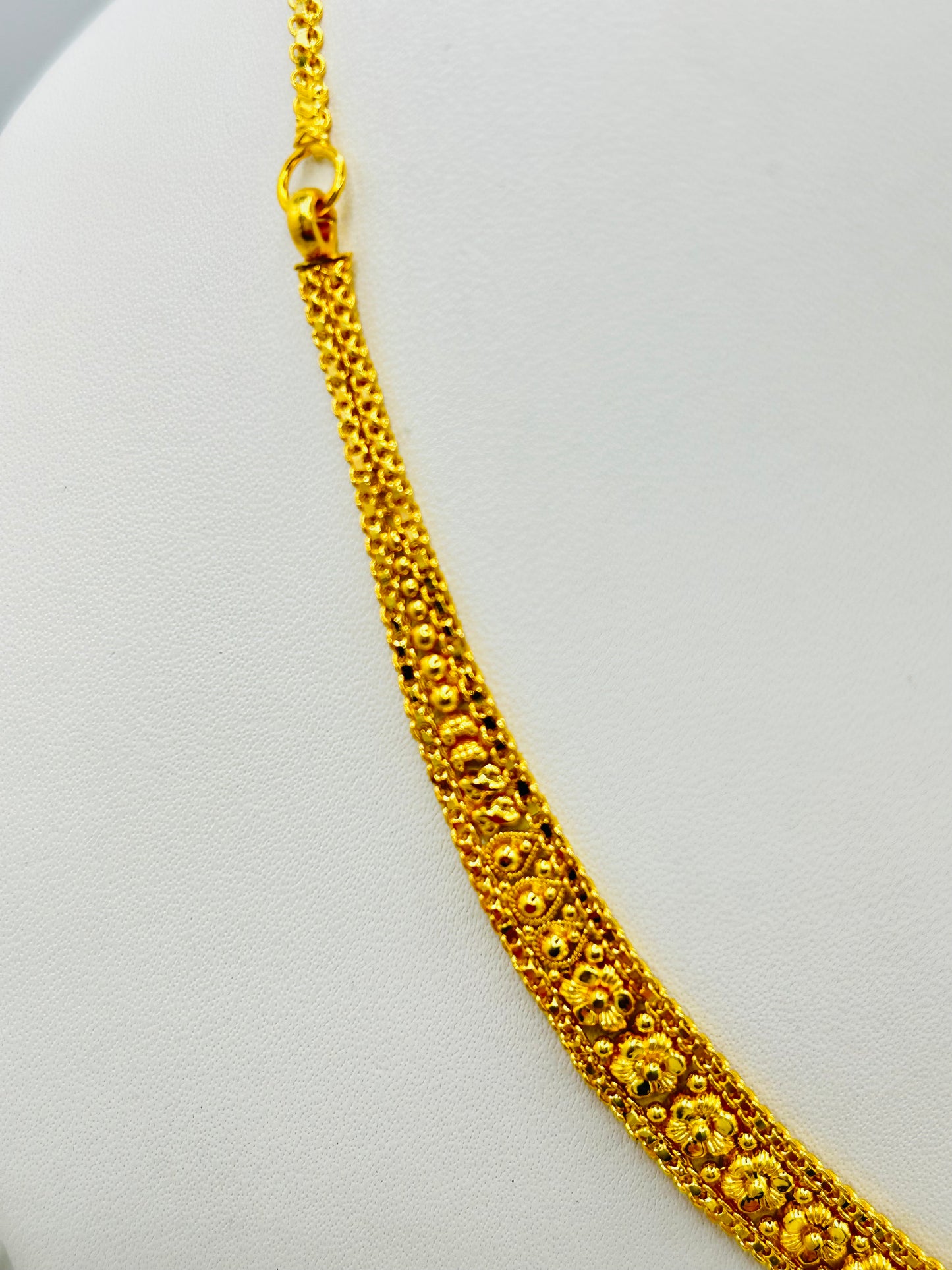 22ct Gold Bridal Set – Necklace & Matching Earrings – 22.2g (Hallmarked)