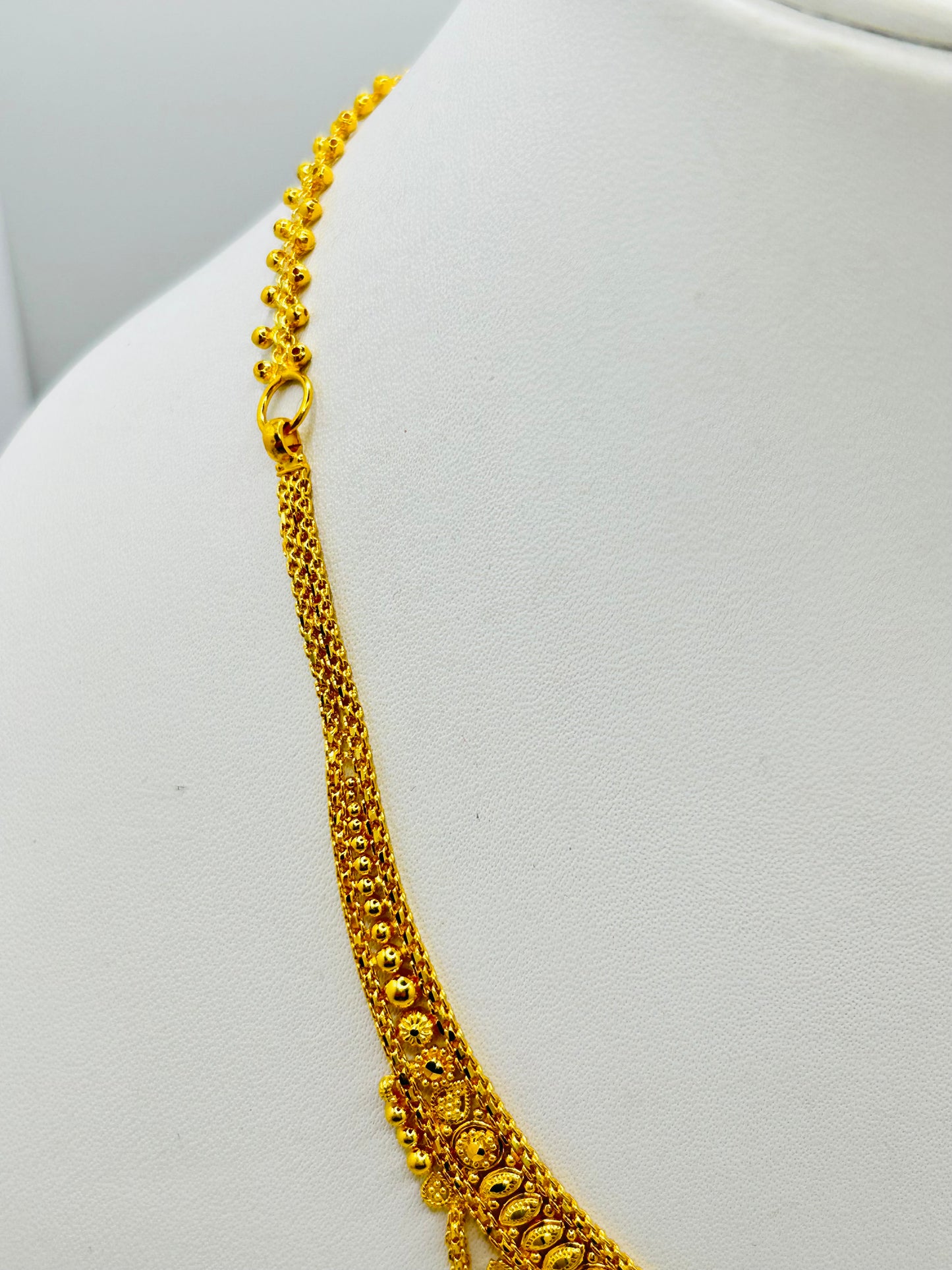 22ct Gold Bridal Set – Necklace and Matching Earrings – 27.0g (Hallmarked)