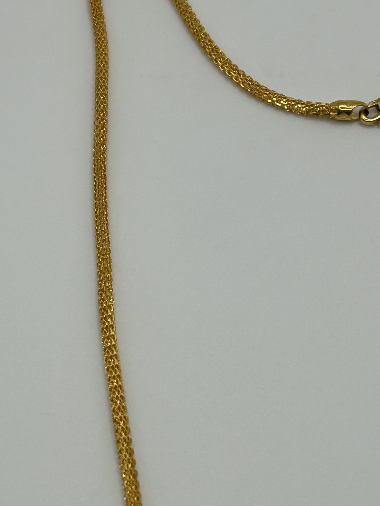 Elegant 22ct Gold Chain - 10.7 grams, 20 Inches (Hallmarked)